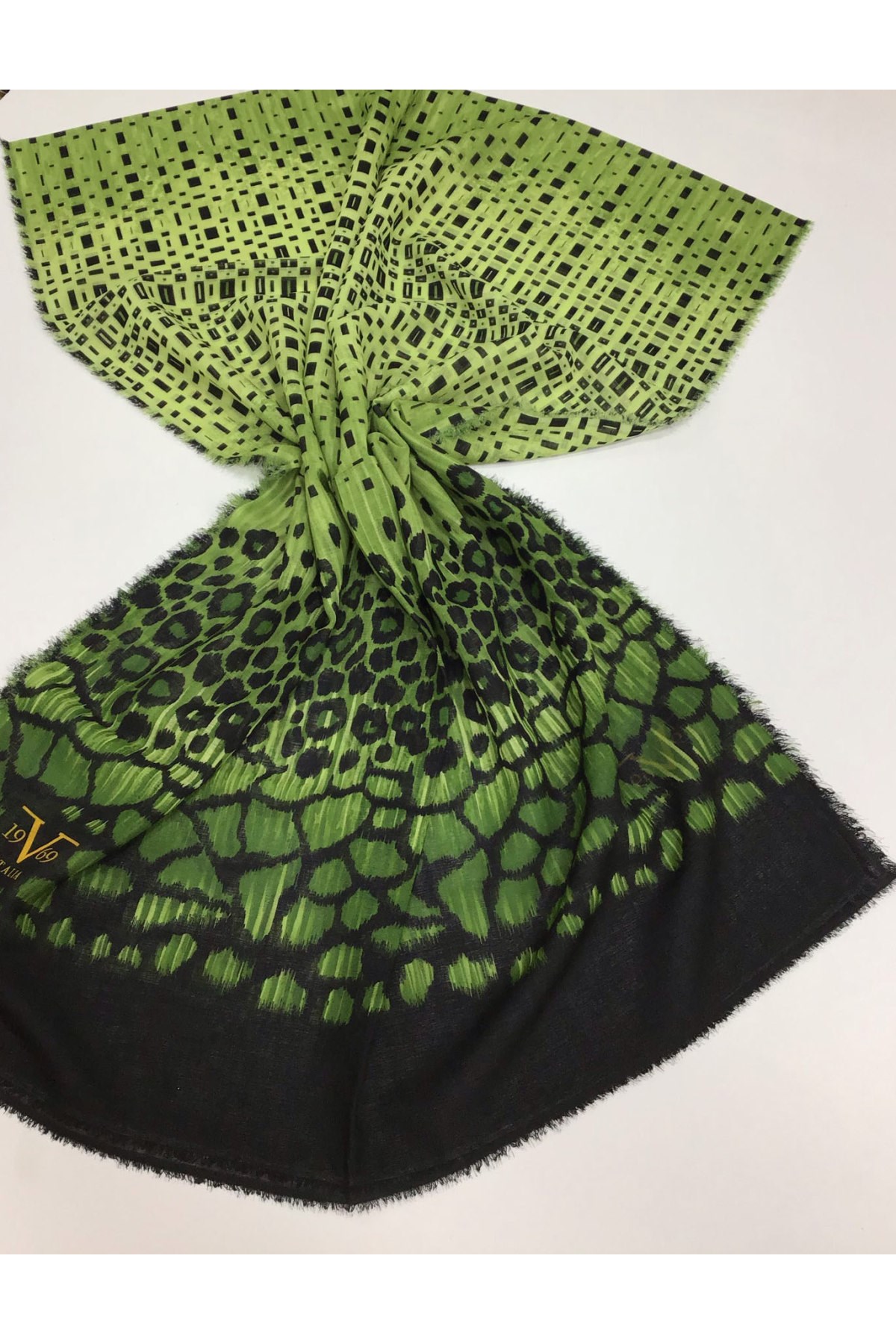 HAITI ŞALEtnik Desen Haiti Seri Şal Askısı ile Birlikte 80x190 cm
