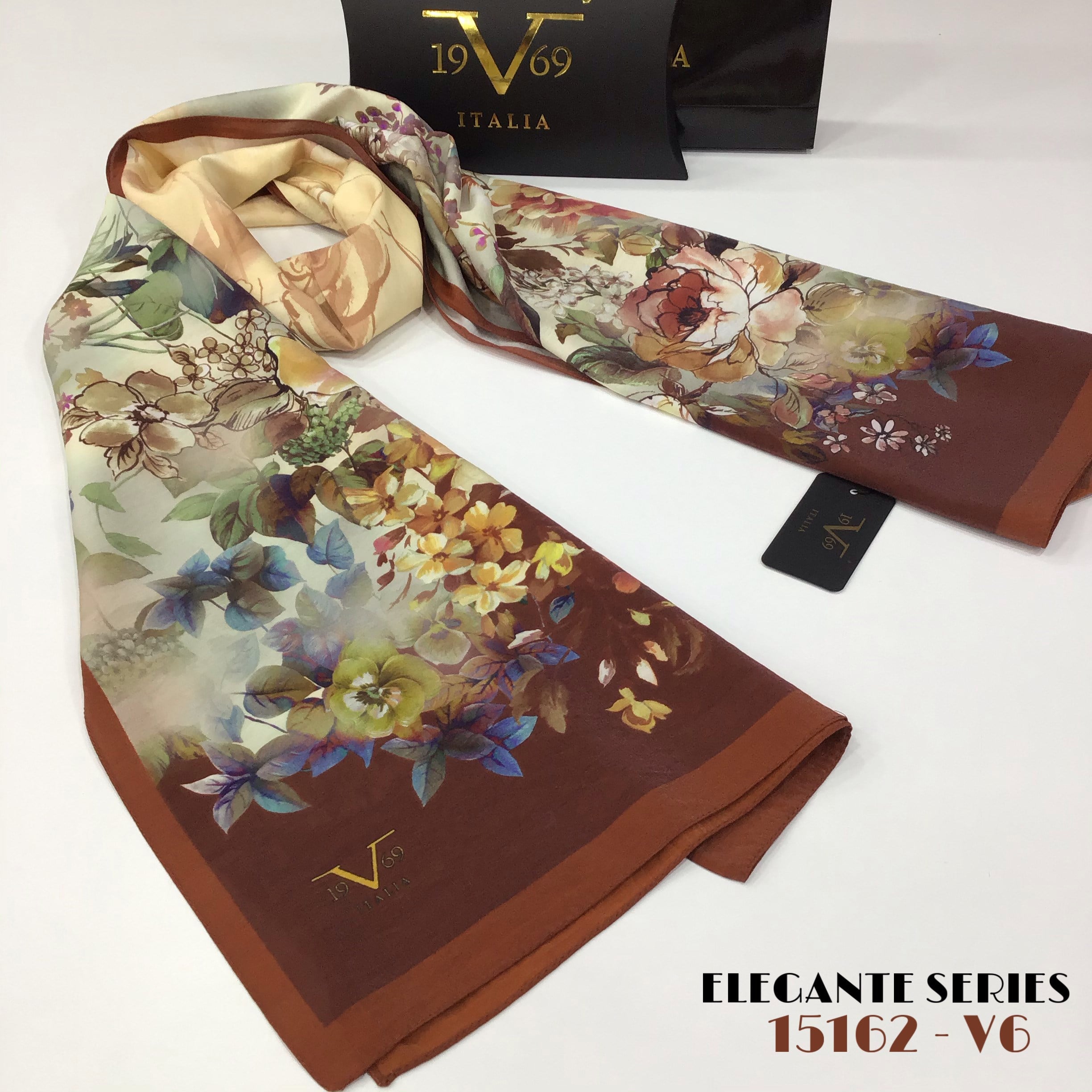 ŞALÇiçekli Desen Elegante Seri Viscon Şal Askısı ile Birlikte 75x200 cm