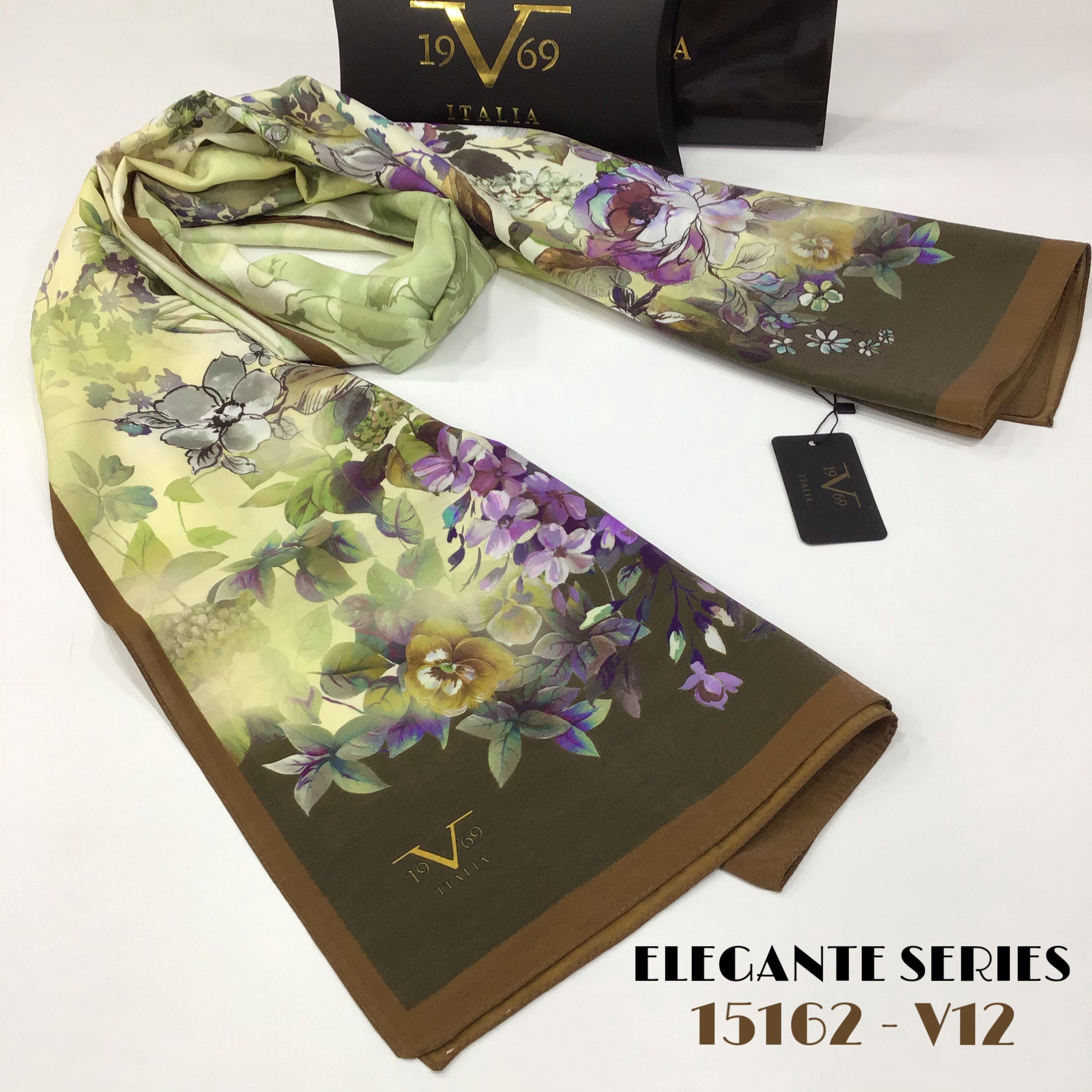 ŞALÇiçekli Desen Elegante Seri Viscon Şal Askısı ile Birlikte 75x200 cm