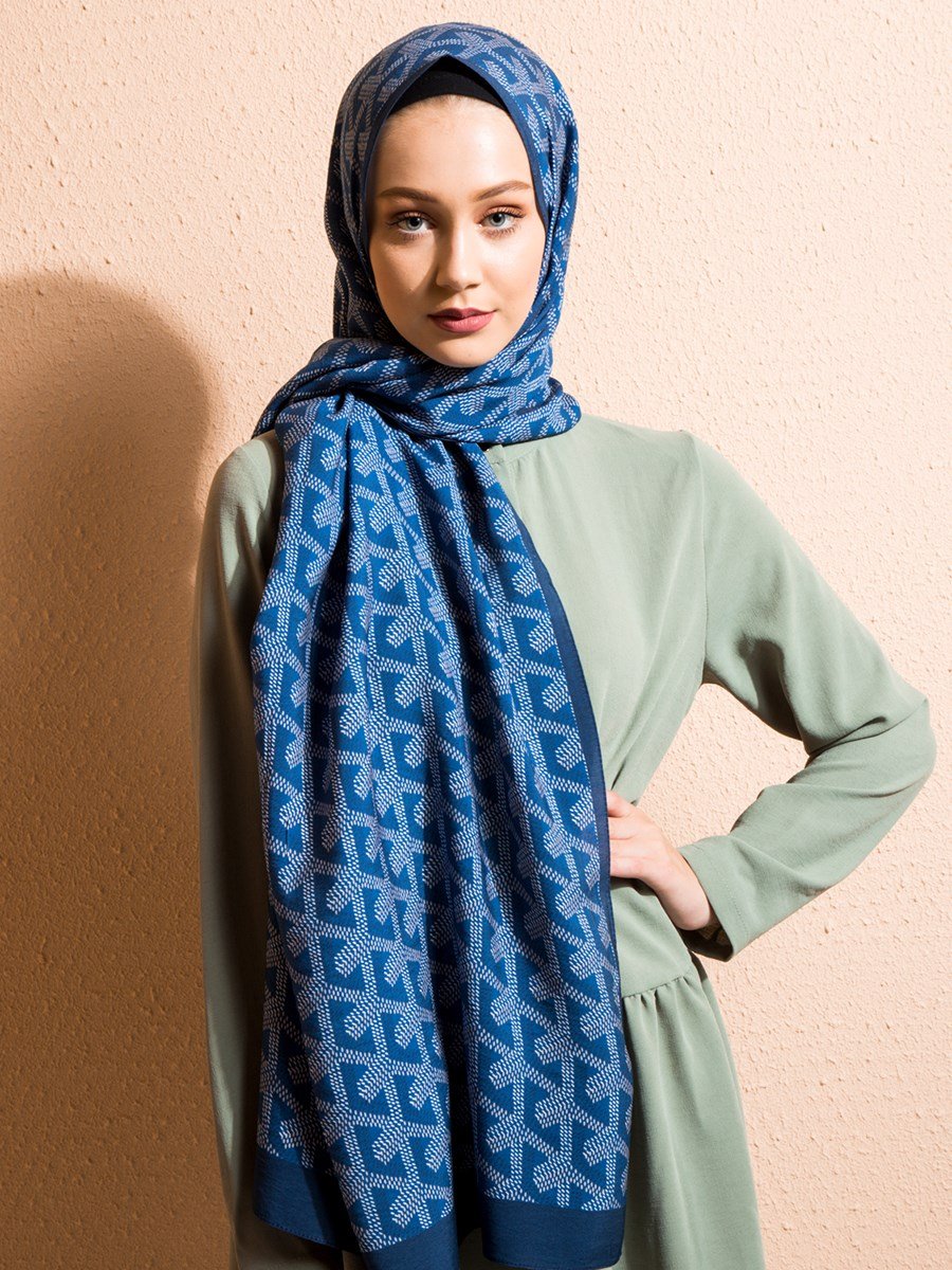 MODAL ŞALGeometrik Desen Modal Seri Şal Askısı ile Birlikte 75x200 cm