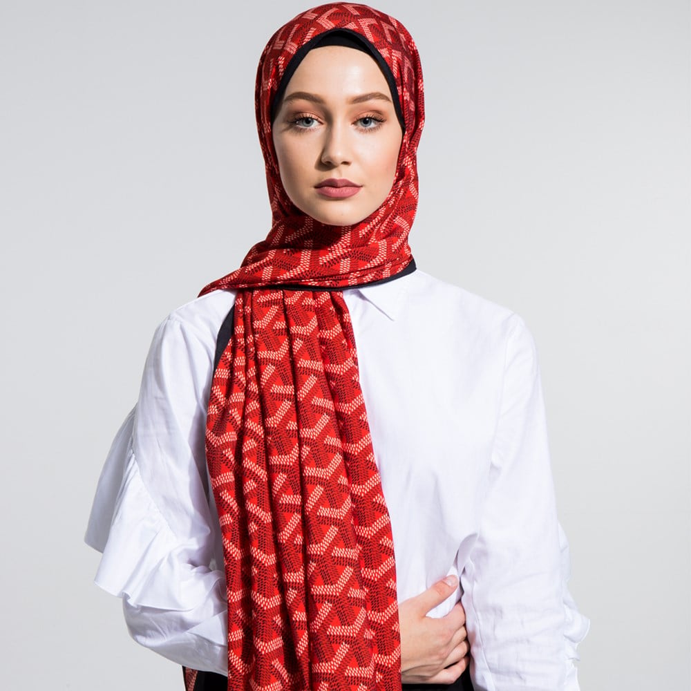 MODAL ŞALGeometrik Desen Modal Seri Şal Askısı ile Birlikte 75x200 cm