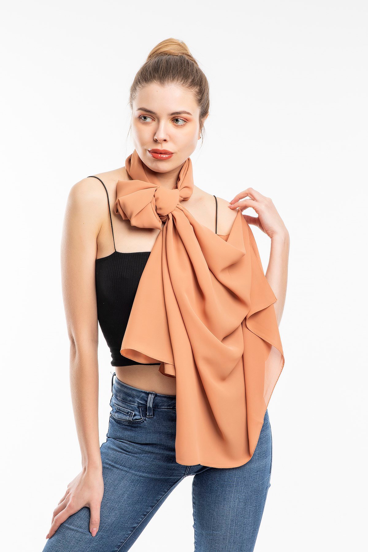 ŞALDüz Desen Togo Seri Şal Askısı ile Birlikte 75x200 cm