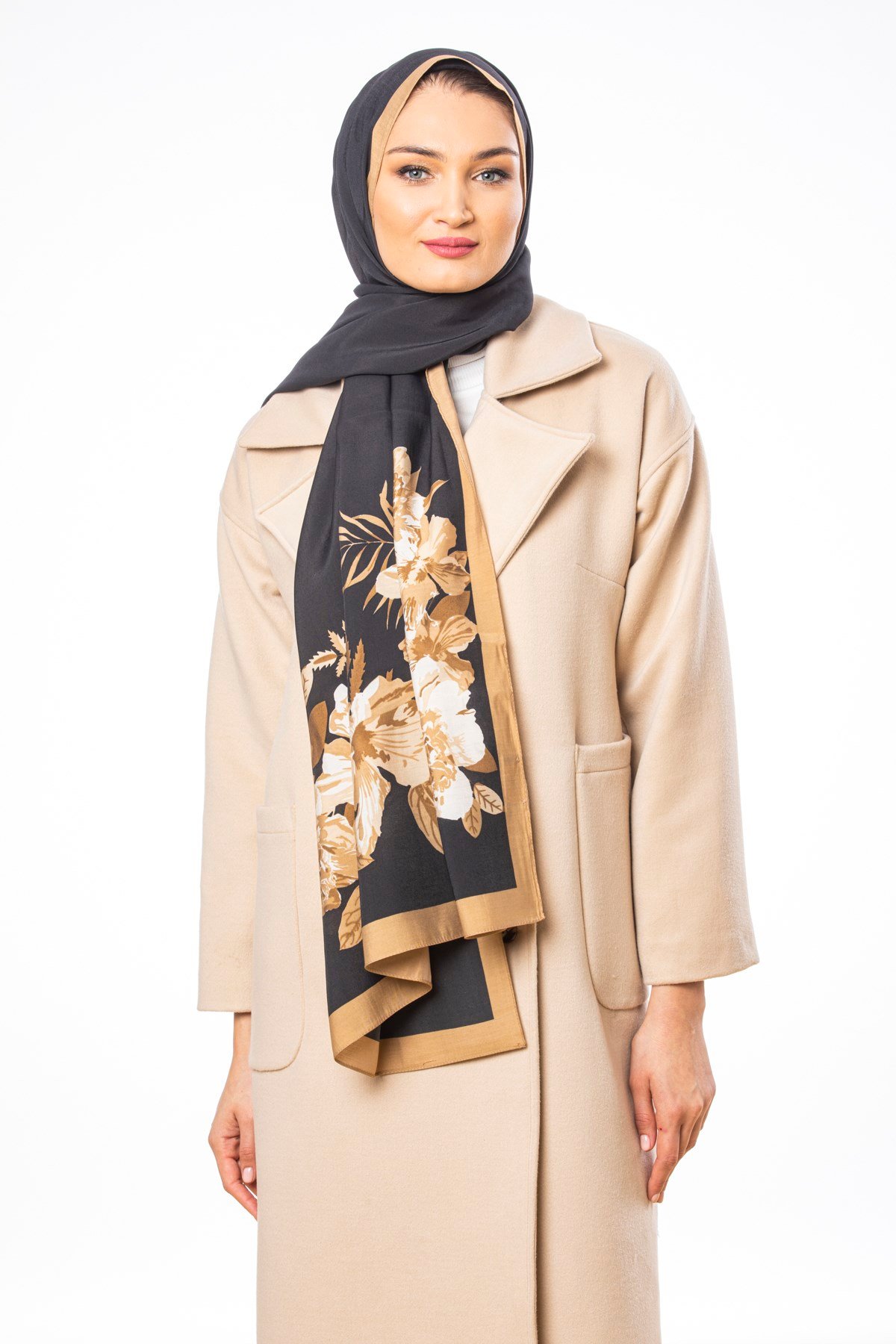 MODAL ŞALÇiçekli Desen Modal Seri Şal Askısı ile Birlikte 75x200 cm