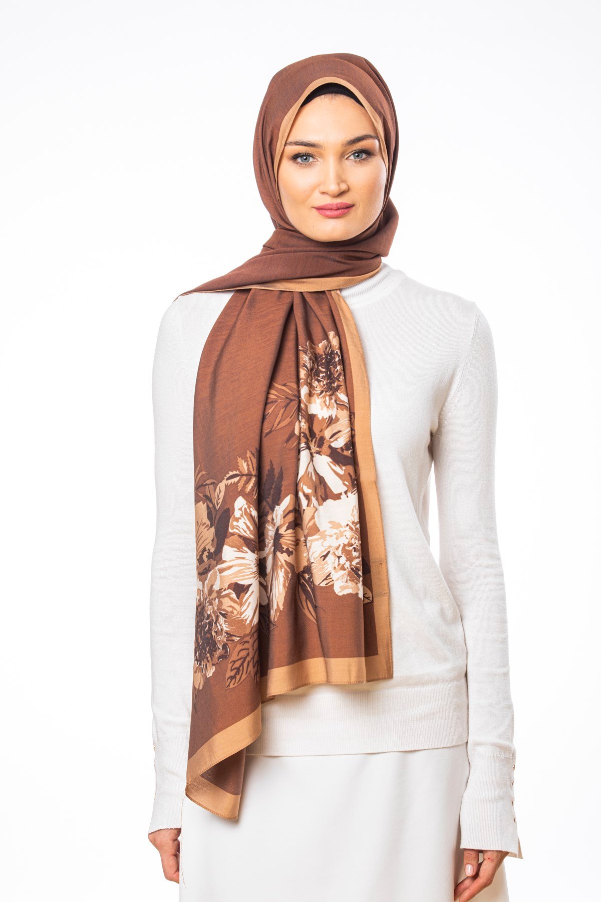 MODAL ŞALÇiçekli Desen Modal Seri Şal Askısı ile Birlikte 75x200 cm