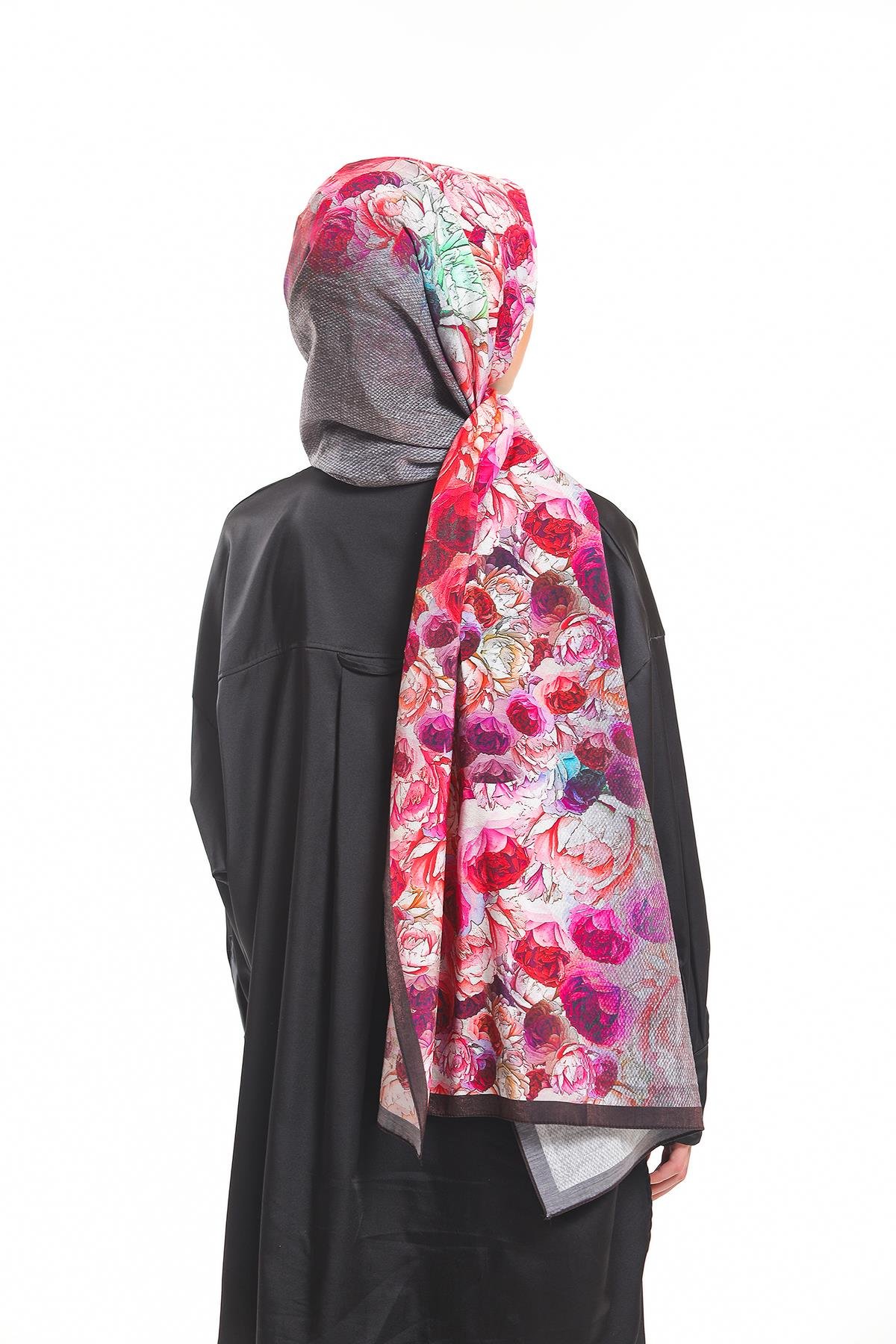 Çiçekli Desen Elegante Seri Viscon Şal Askısı İle Birlikte 75x200 cm