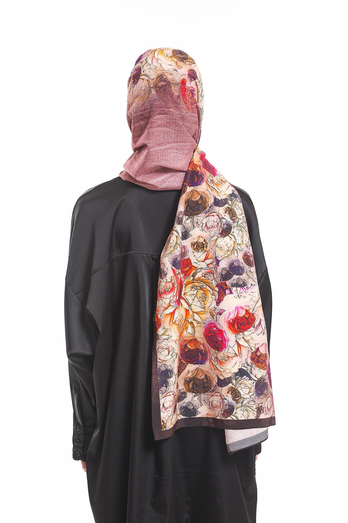 Çiçekli Desen Elegante Seri Viscon Şal Askısı İle Birlikte 75x200 cm