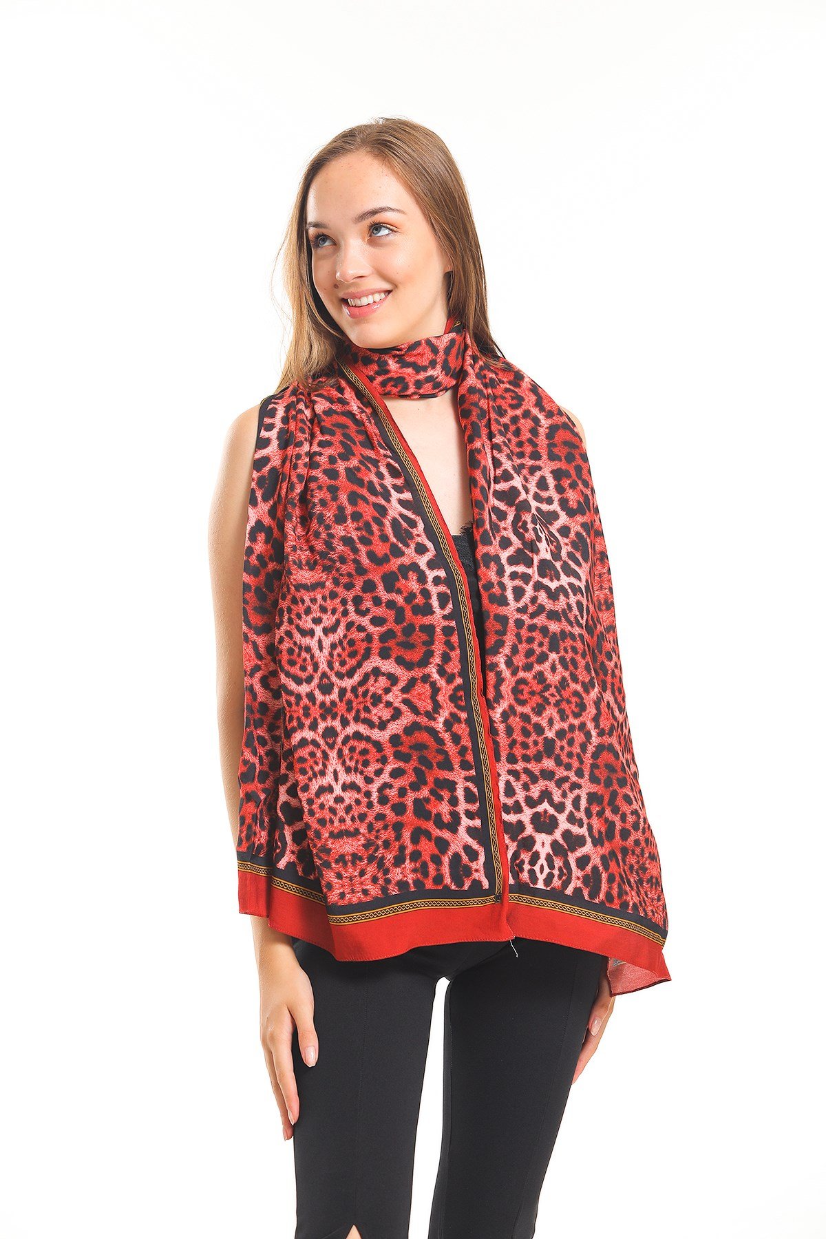MODAL ŞALLeopar Desen Modal Seri Şal Askısı İle Birlikte 75x200 cm