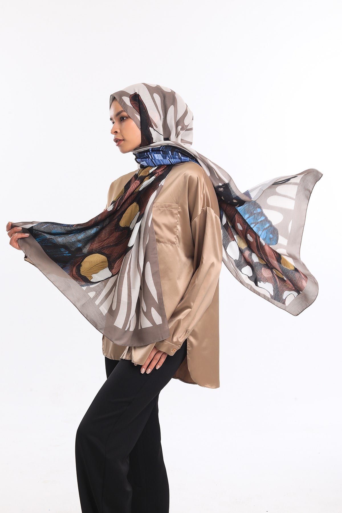 PAVIA ŞALKelebek Desen Pavia Seri Şal Eşarp Askısı ile Birlikte 75X200 cm
