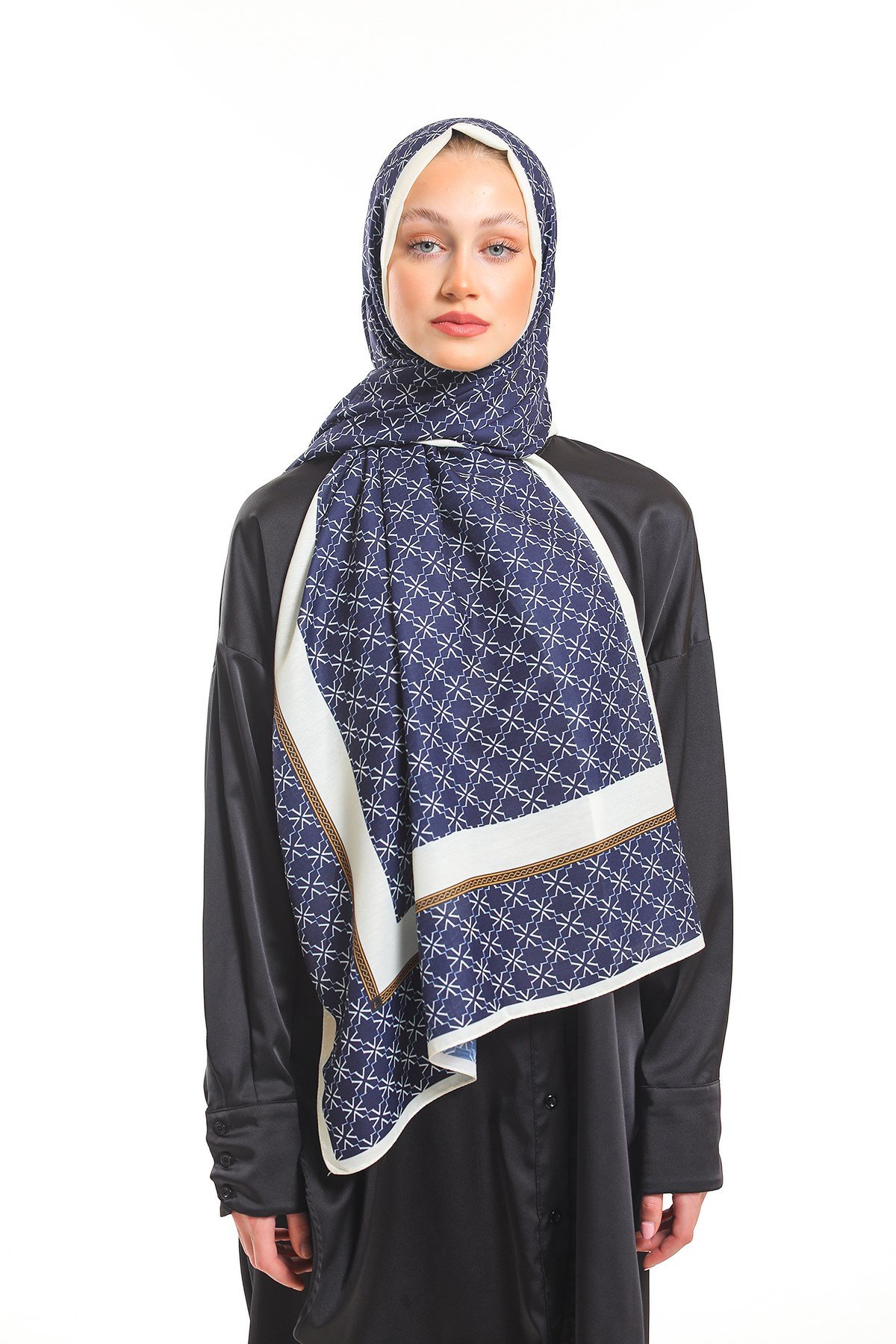 PAVIA ŞALGeometrik Desen Pavia Seri Şal Askısı ile Birlikte 75X200 cm