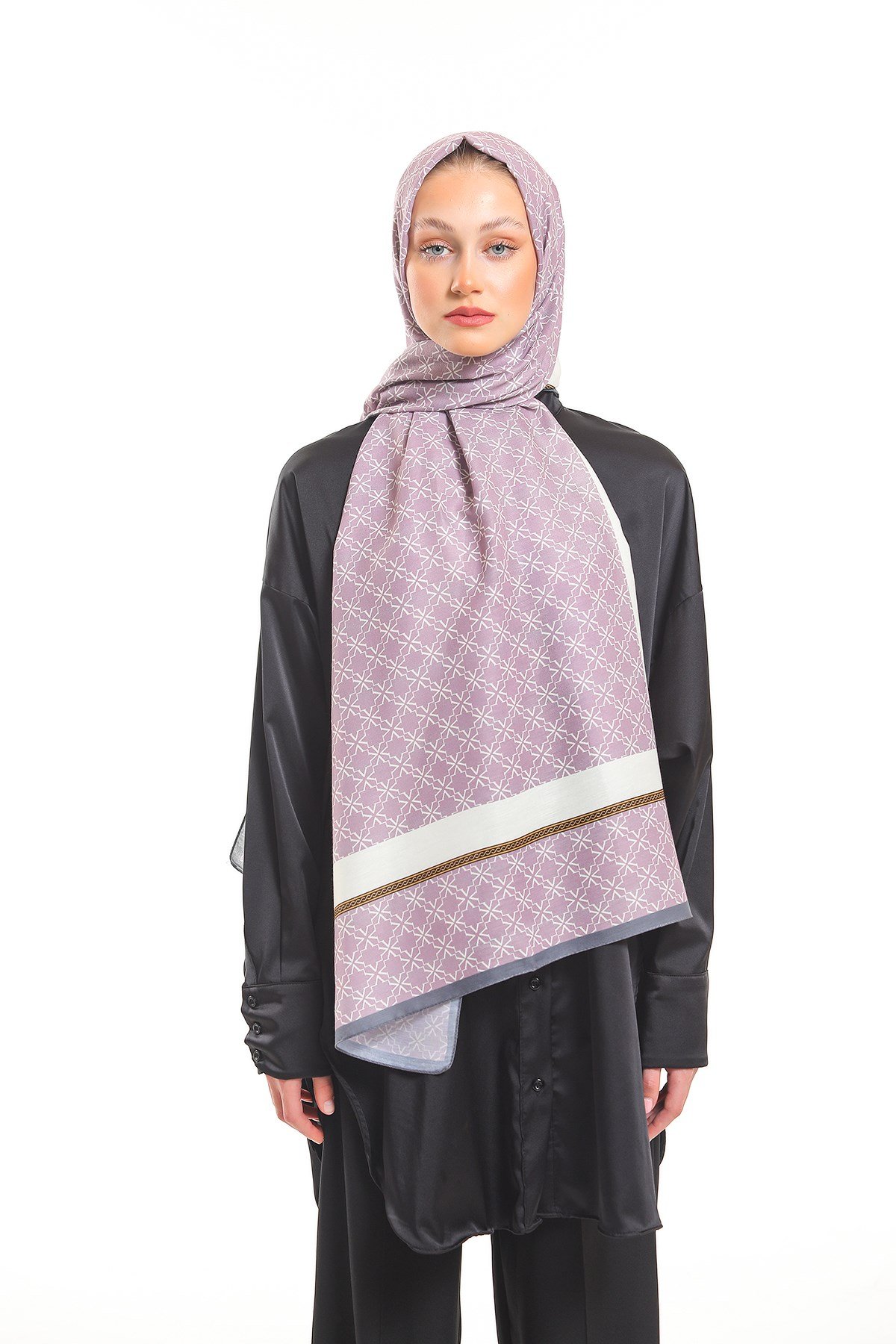 PAVIA ŞALGeometrik Desen Pavia Seri Şal Askısı ile Birlikte 75X200 cm