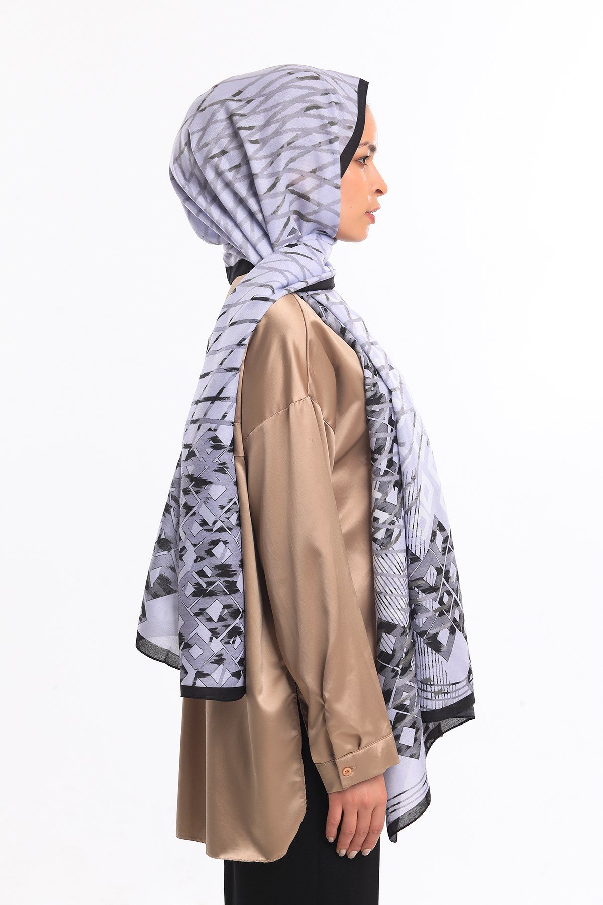 PAVIA ŞALGeometrik Desen Pavia Seri Şal Askısı ile Birlikte 75X200 cm