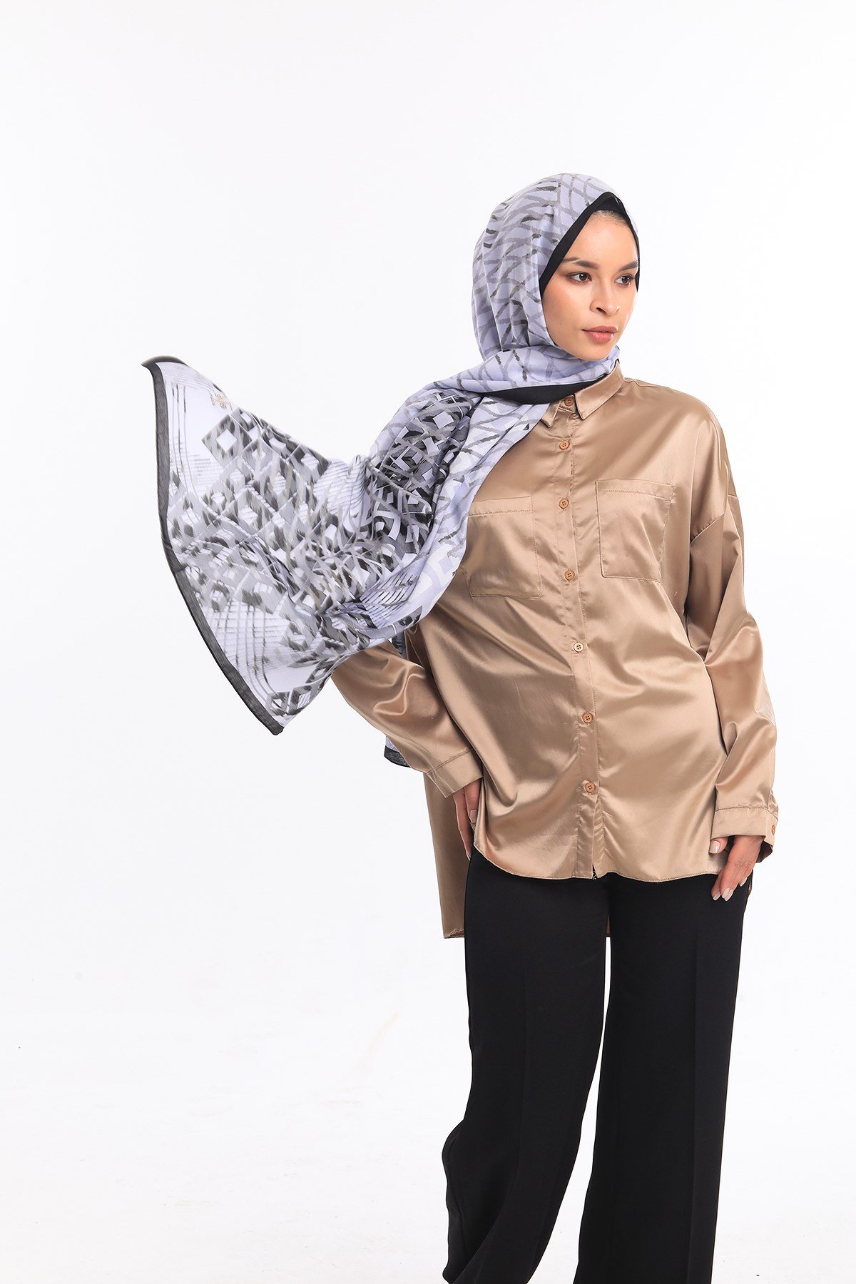 PAVIA ŞALGeometrik Desen Pavia Seri Şal Askısı ile Birlikte 75X200 cm