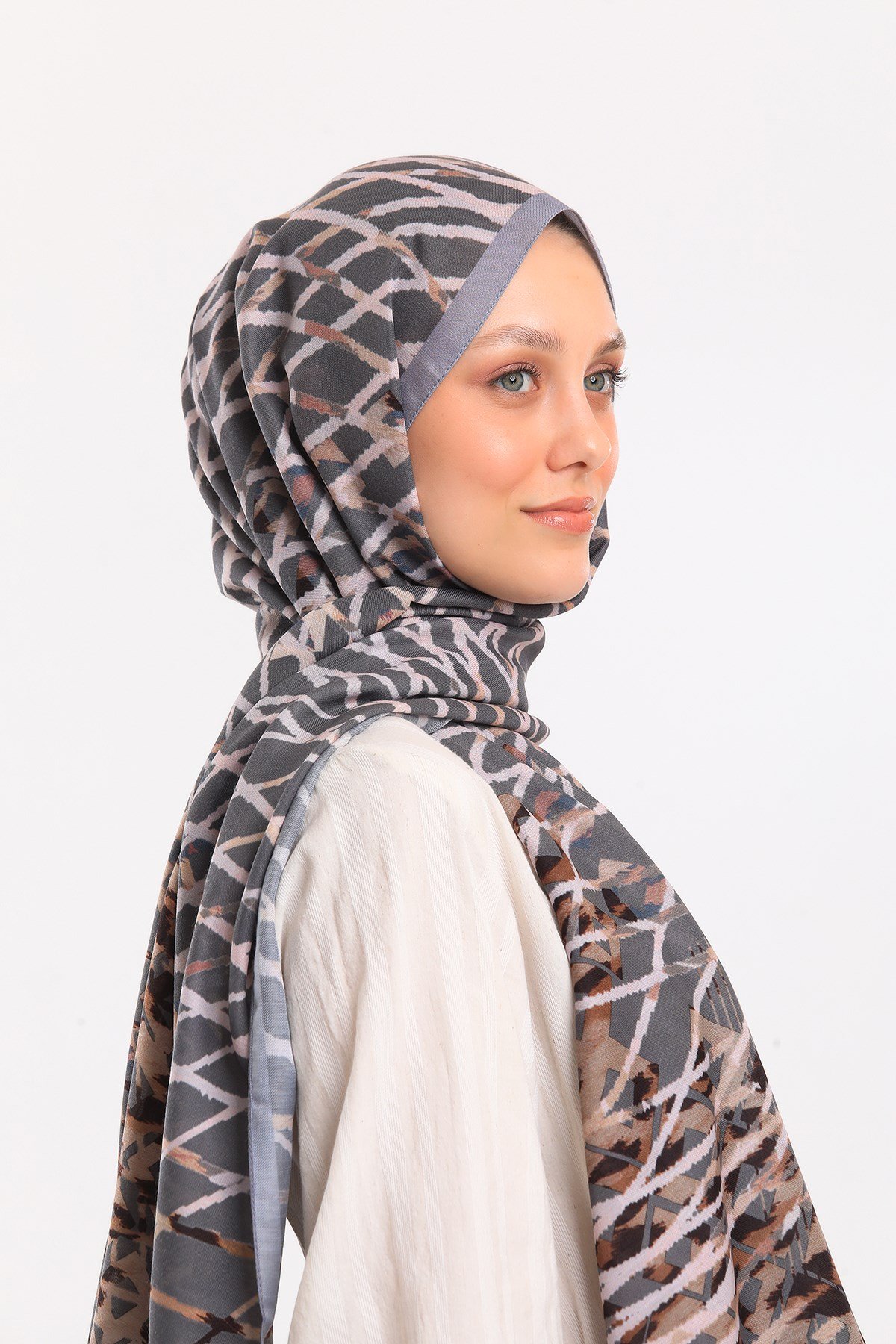 PAVIA ŞALGeometrik Desen Pavia Seri Şal Askısı ile Birlikte 75X200 cm