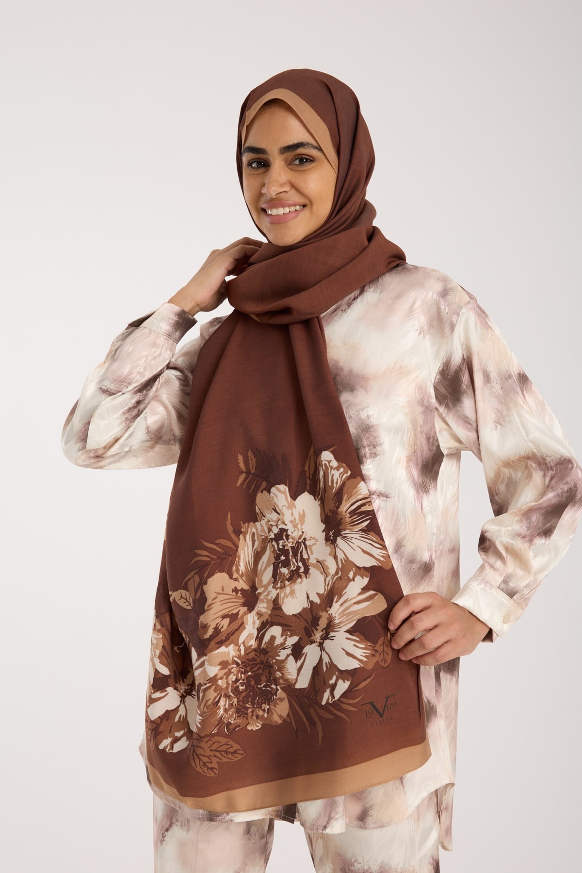 ŞALItalian Jakar Seri Şal Askısı ile Birlikte 70x190 cm
