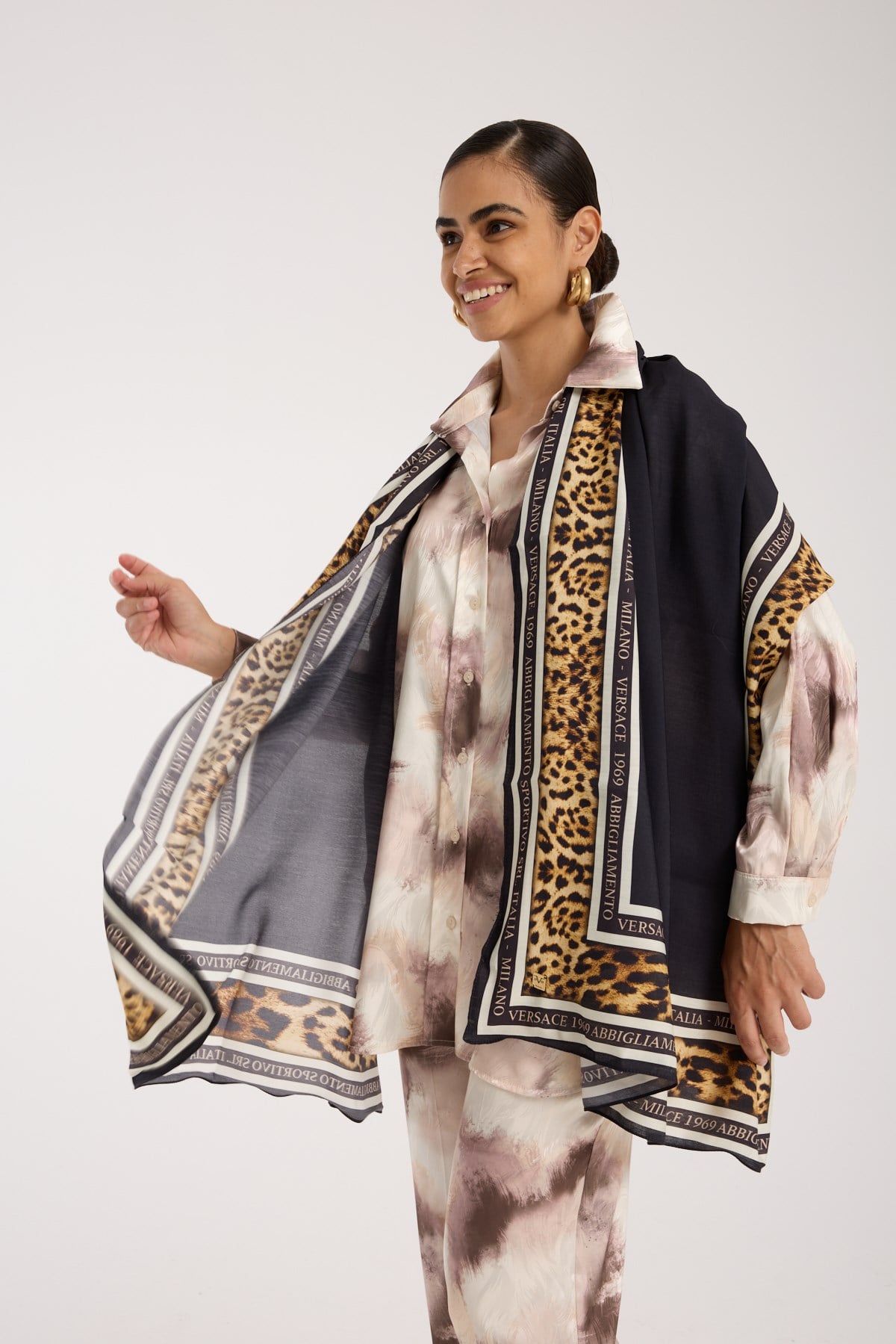 ŞALDesenli Modal Seri Şal Askısı İle Birlikte 75x200 cm