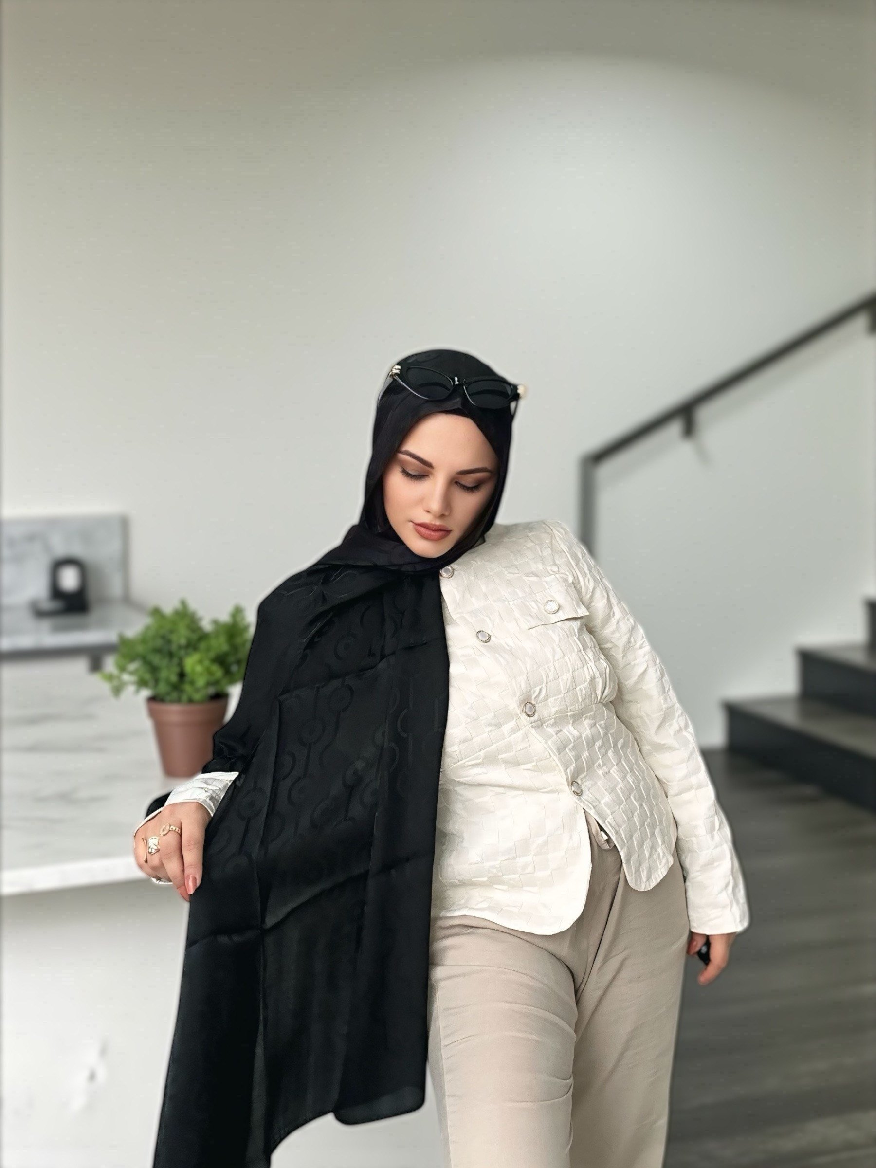 ŞALItalian Jakar Seri Şal Askısı ile Birlikte 75x200 cm