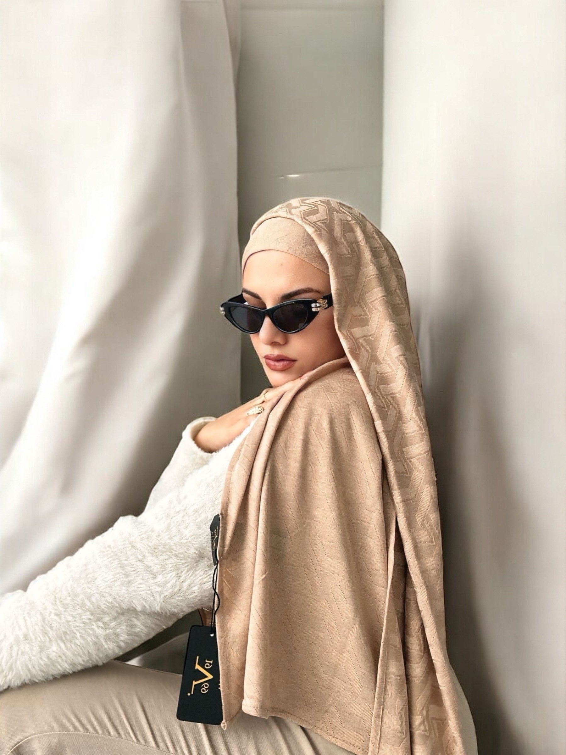 ŞALMonogram Desen Impluse Seri Şal Askısı ile Birlikte 75x200