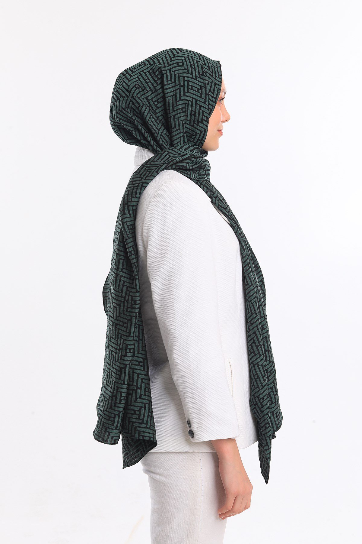 JAKARLI MODAL ŞALJAKAR Desen Jakarlı Modal Seri Şal Askısı ile Birlikte 75x200 cm
