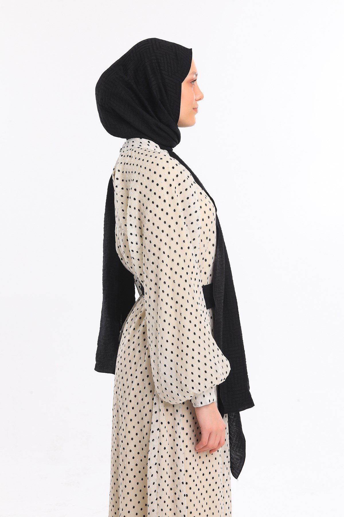 JAKARLI MODAL ŞALJAKAR Desen Jakarlı Modal Seri Şal Askısı ile Birlikte 75x200 cm