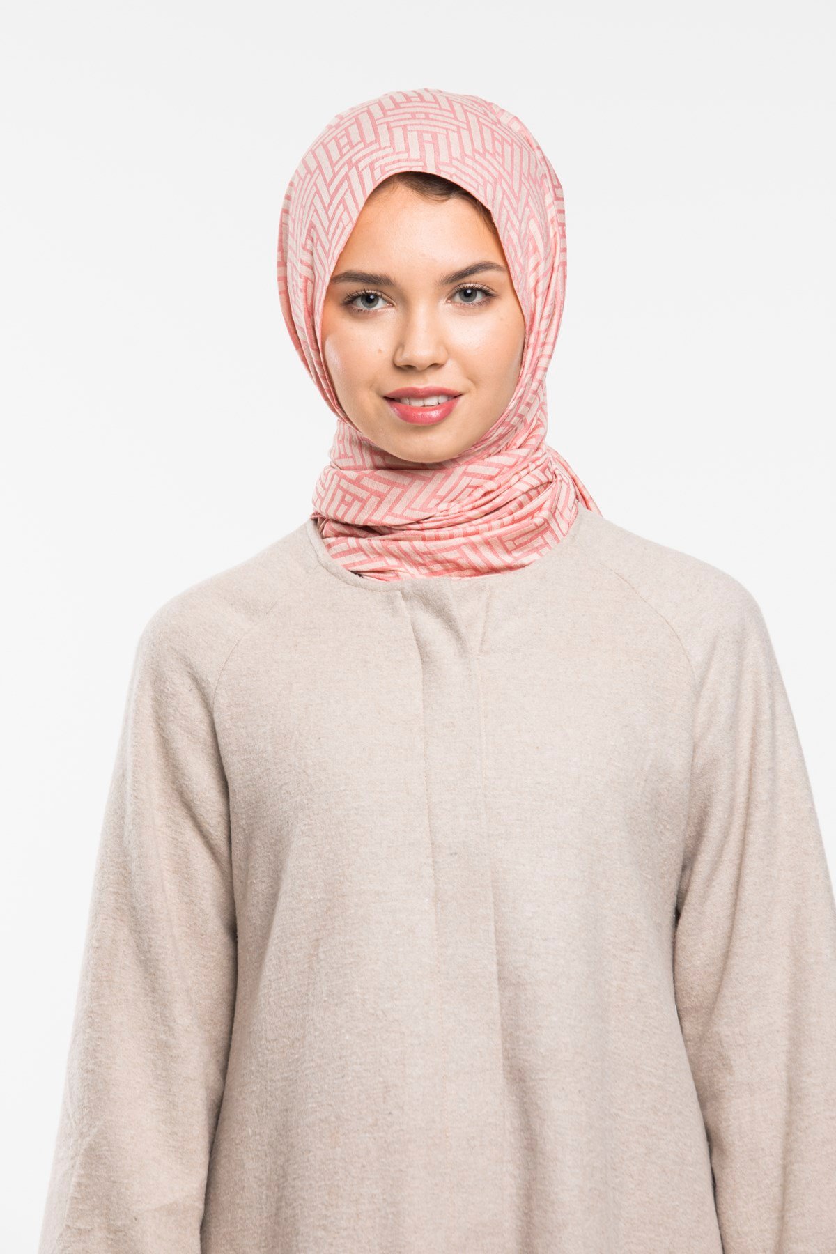 JAKARLI MODAL ŞALJAKAR Desen Jakarlı Modal Seri Şal Askısı ile Birlikte 75x200 cm