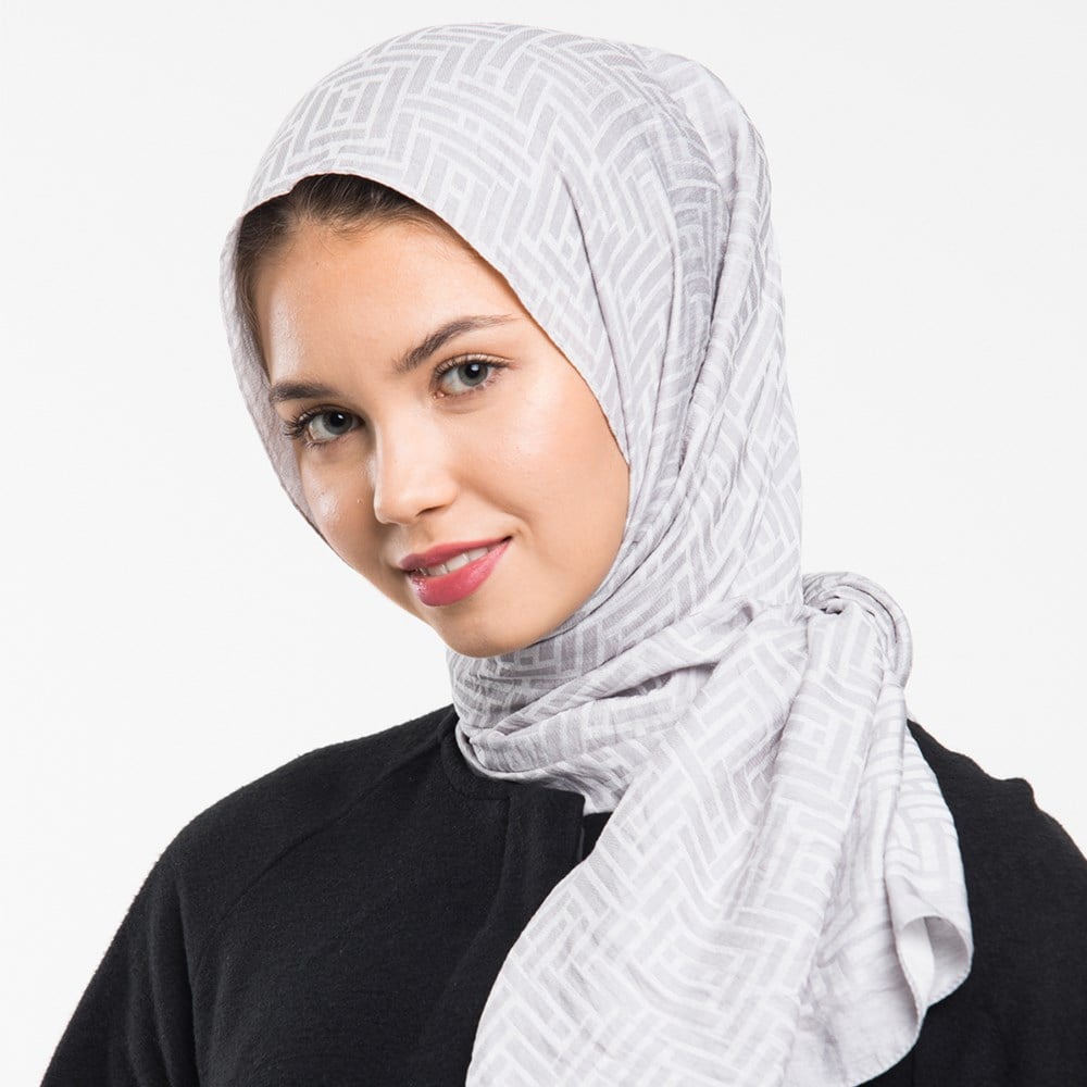 JAKARLI MODAL ŞALJAKAR Desen Jakarlı Modal Seri Şal Askısı ile Birlikte 75x200 cm