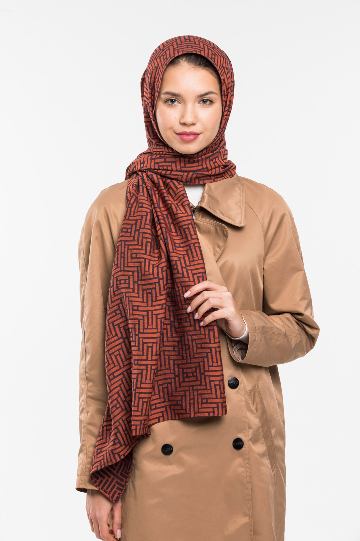 JAKARLI MODAL ŞALJAKAR Desen Jakarlı Modal Seri Şal Askısı ile Birlikte 75x200 cm