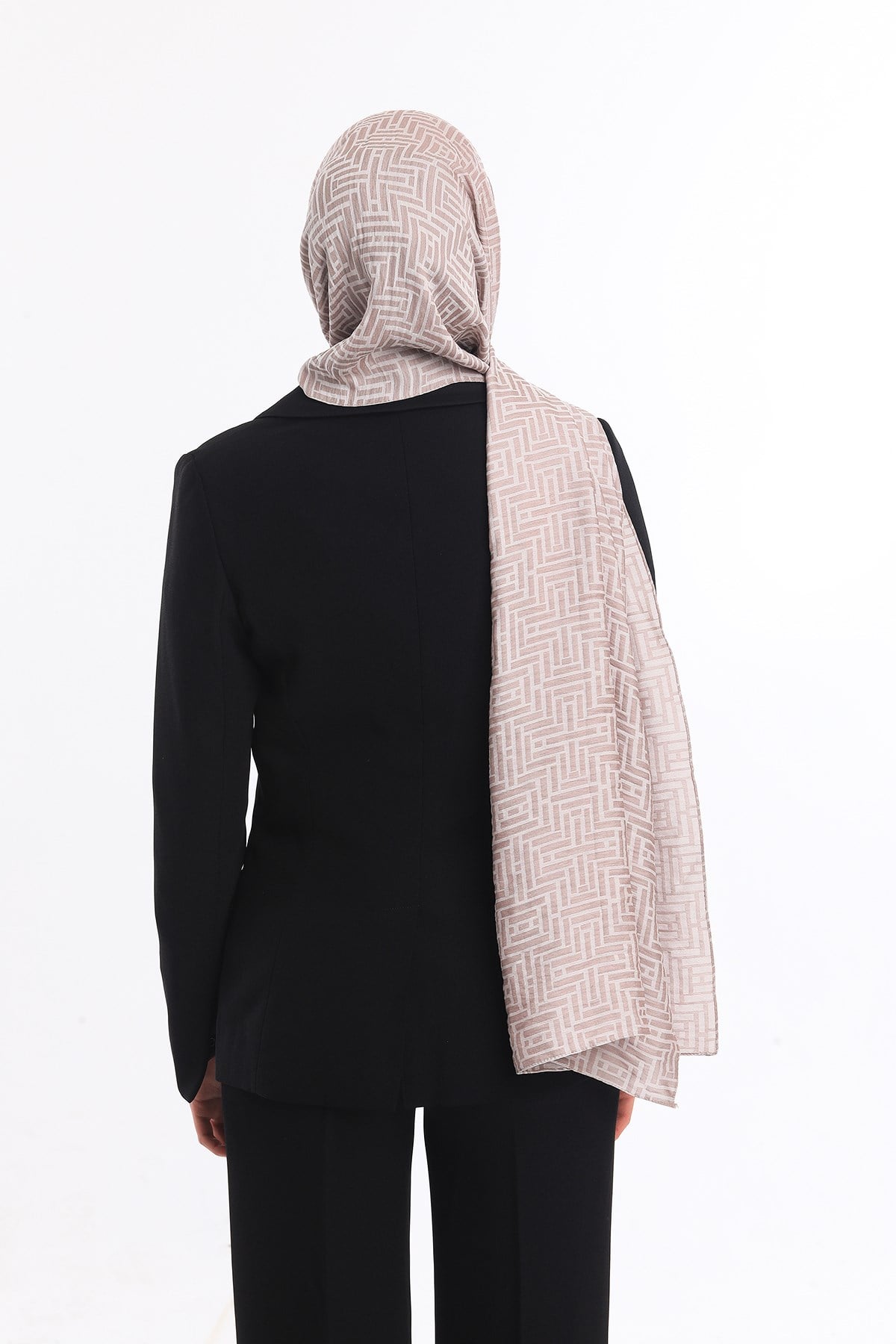 JAKARLI MODAL ŞALJAKAR Desen Jakarlı Modal Seri Şal Askısı ile Birlikte 75x200 cm