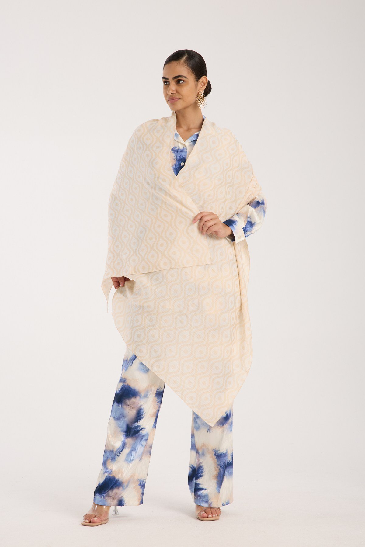 ShawlHelezon Desen Jakarlı Modal Seri Şal Askısı ile Birlikte 75x200 cm