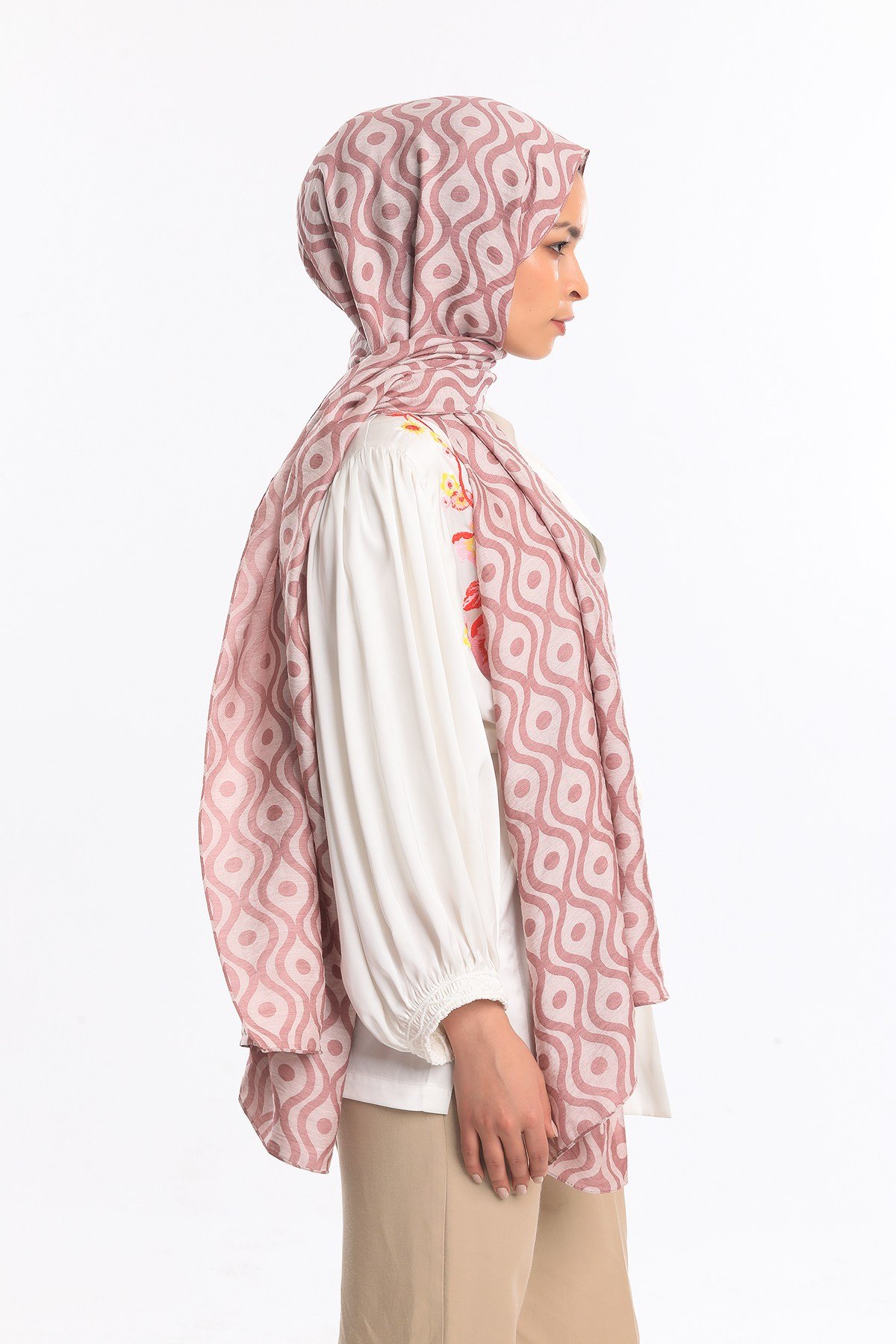 ShawlHelezon Desen Jakarlı Modal Seri Şal Askısı ile Birlikte 75x200 cm