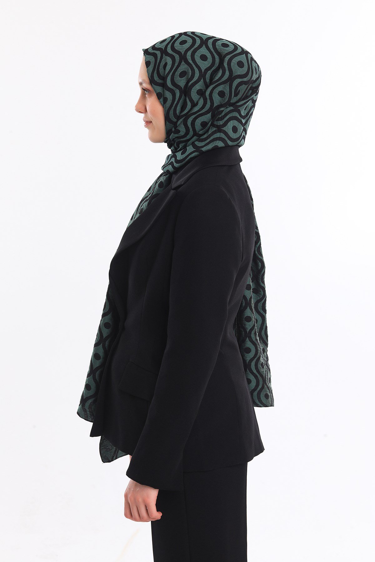 ŞALHelezon Desen Jakarlı Modal Seri Şal Askısı ile Birlikte 75x200 cm