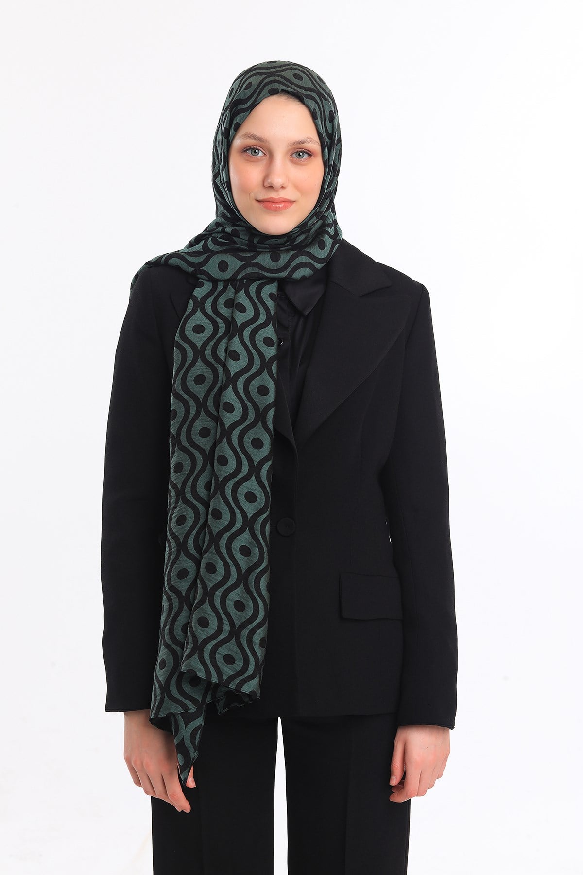 ŞALHelezon Desen Jakarlı Modal Seri Şal Askısı ile Birlikte 75x200 cm