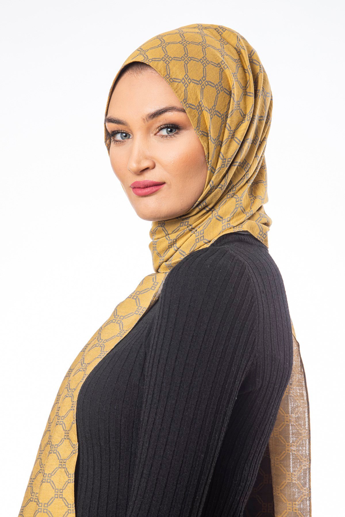 JAKARLI MODAL ŞALHelezon Desen Jakarlı Modal Seri Şal Askısı ile Birlikte 75x200 cm