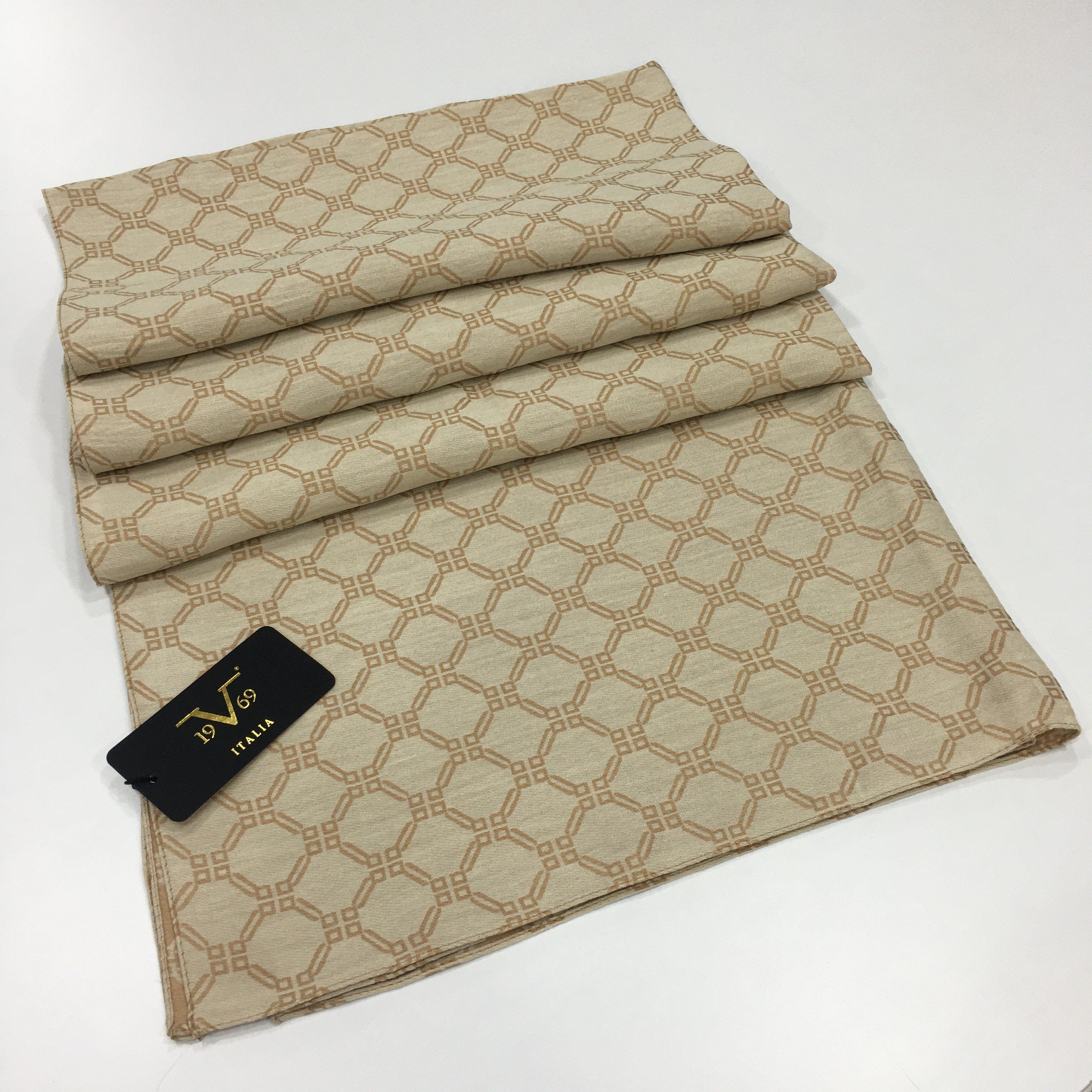 JAKARLI MODAL ŞALHelezon Desen Jakarlı Modal Seri Şal Askısı ile Birlikte 75x200 cm