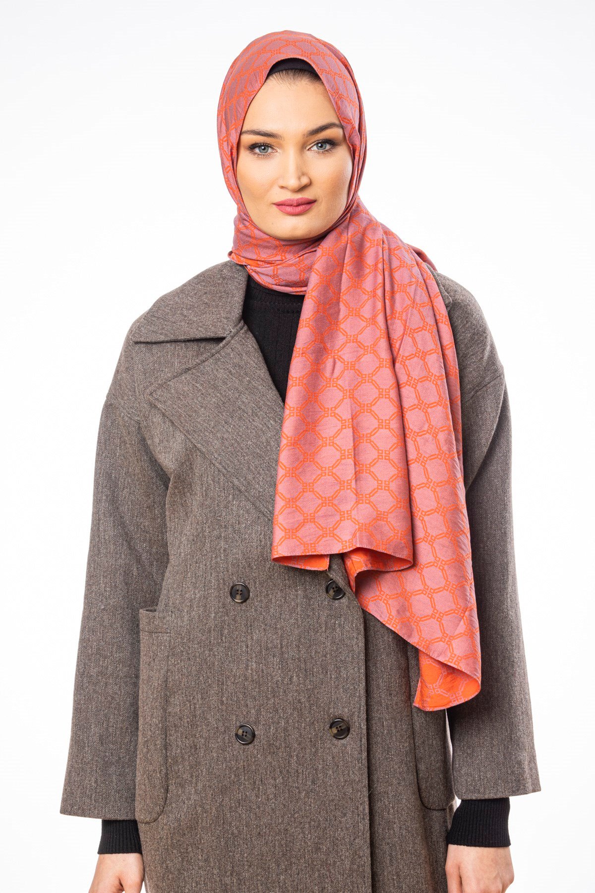 JAKARLI MODAL ŞALHelezon Desen Jakarlı Modal Seri Şal Askısı ile Birlikte 75x200 cm