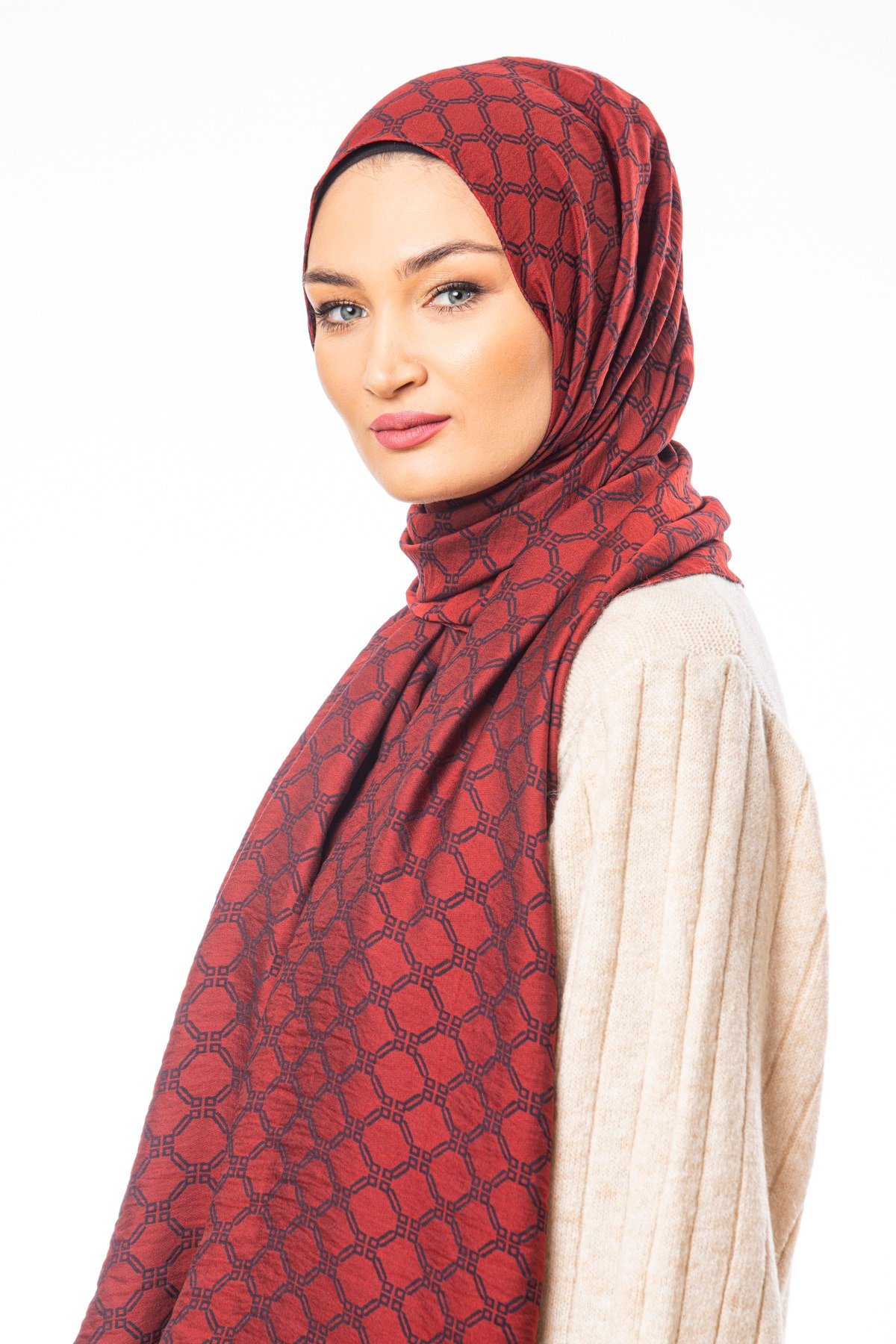 JAKARLI MODAL ŞALHelezon Desen Jakarlı Modal Seri Şal Askısı ile Birlikte 75x200 cm