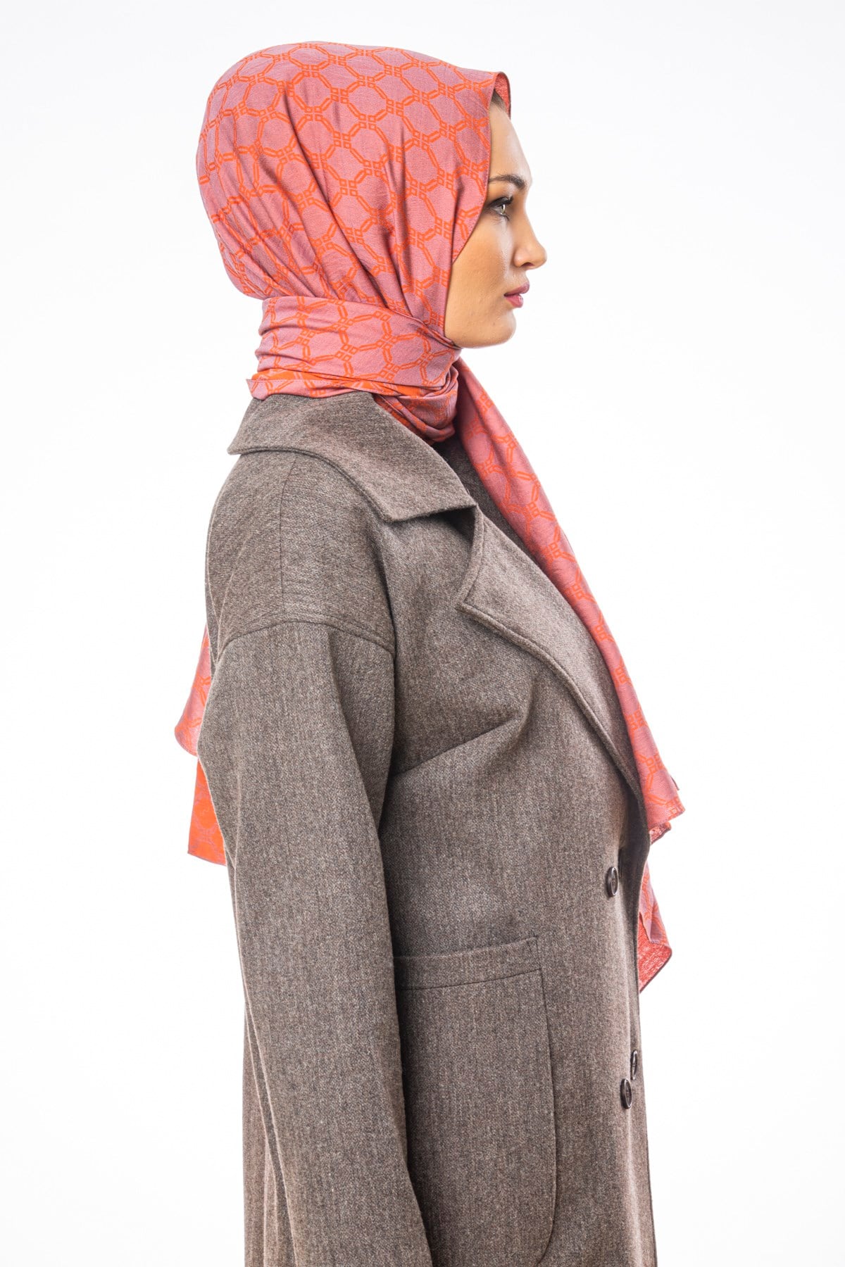 JAKARLI MODAL ŞALHelezon Desen Jakarlı Modal Seri Şal Askısı ile Birlikte 75x200 cm