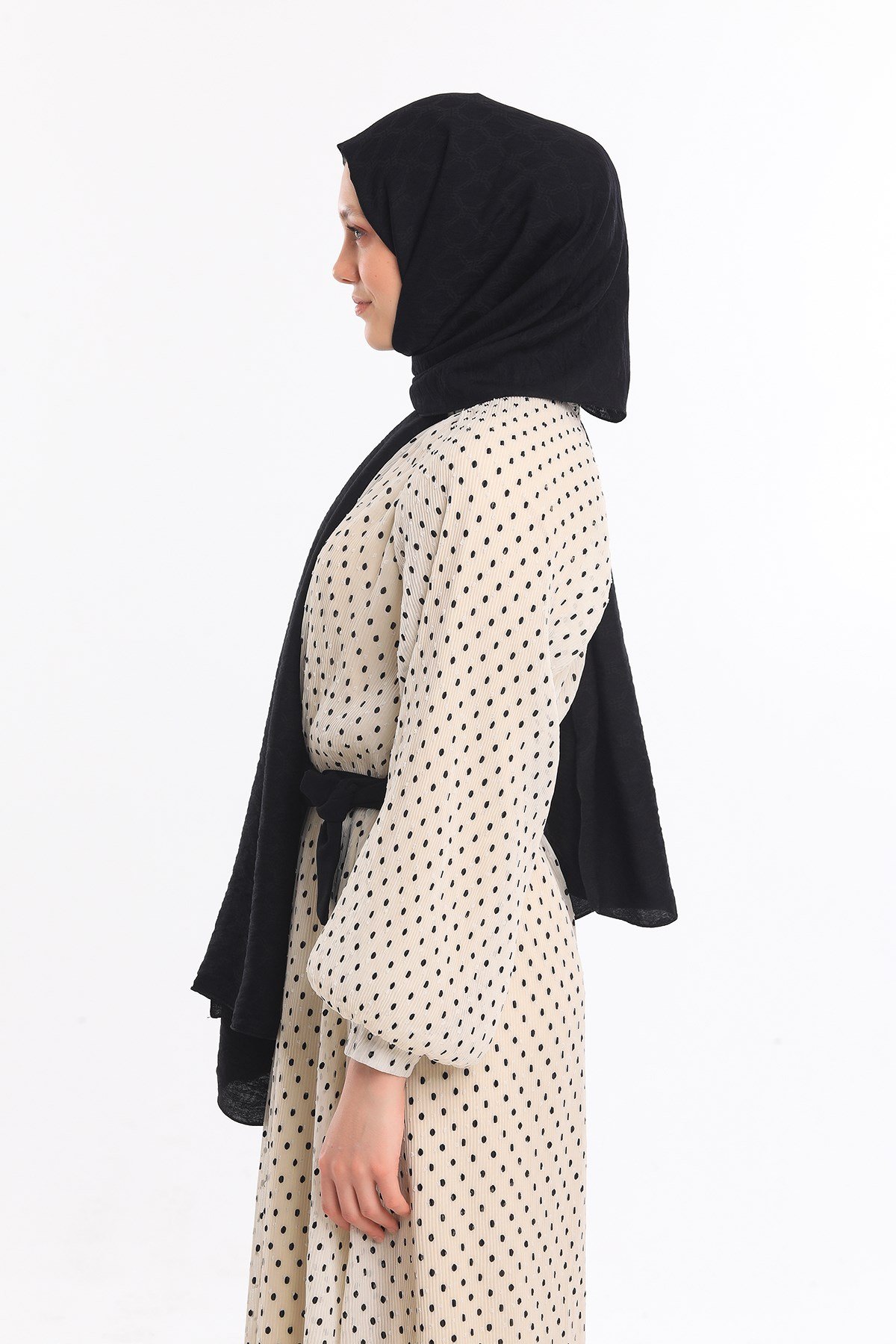 JAKARLI MODAL ŞALHelezon Desen Jakarlı Modal Seri Şal Askısı ile Birlikte 75x200 cm