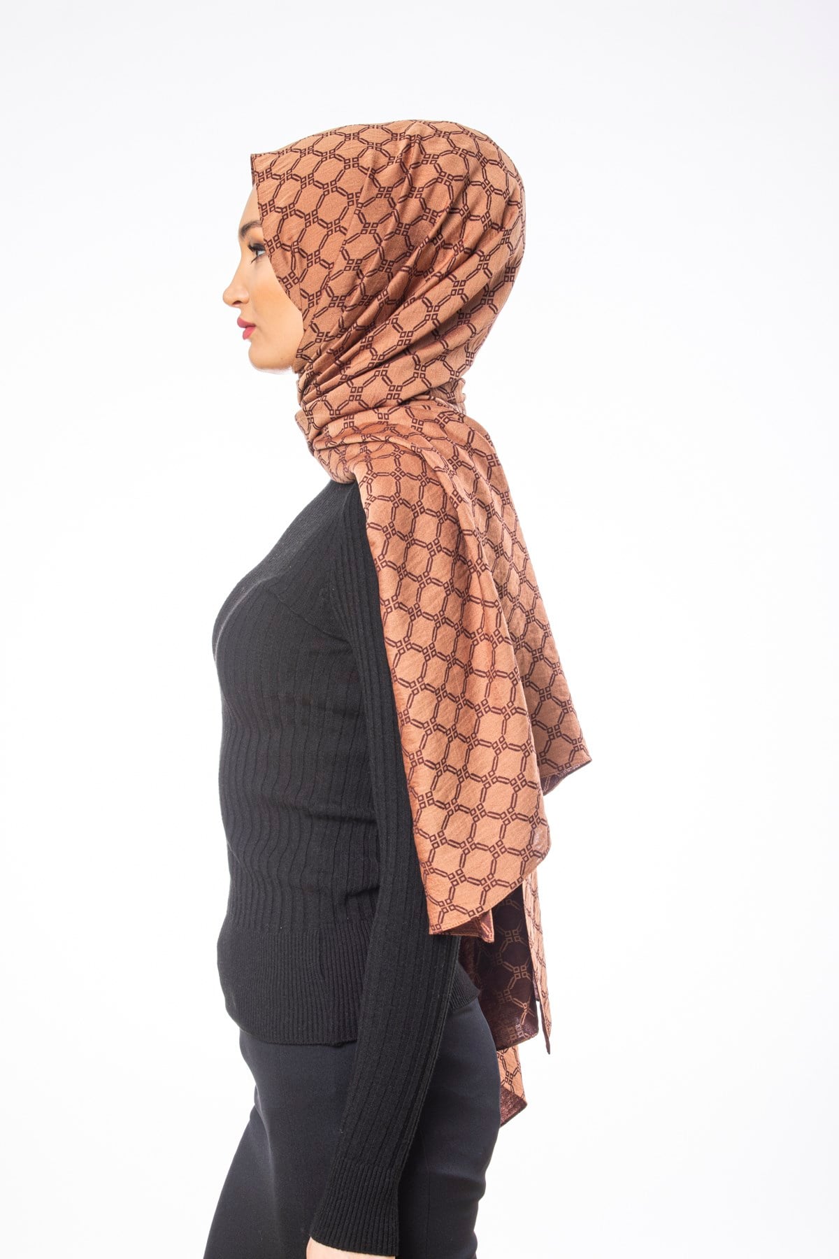 JAKARLI MODAL ŞALHelezon Desen Jakarlı Modal Seri Şal Askısı ile Birlikte 75x200 cm