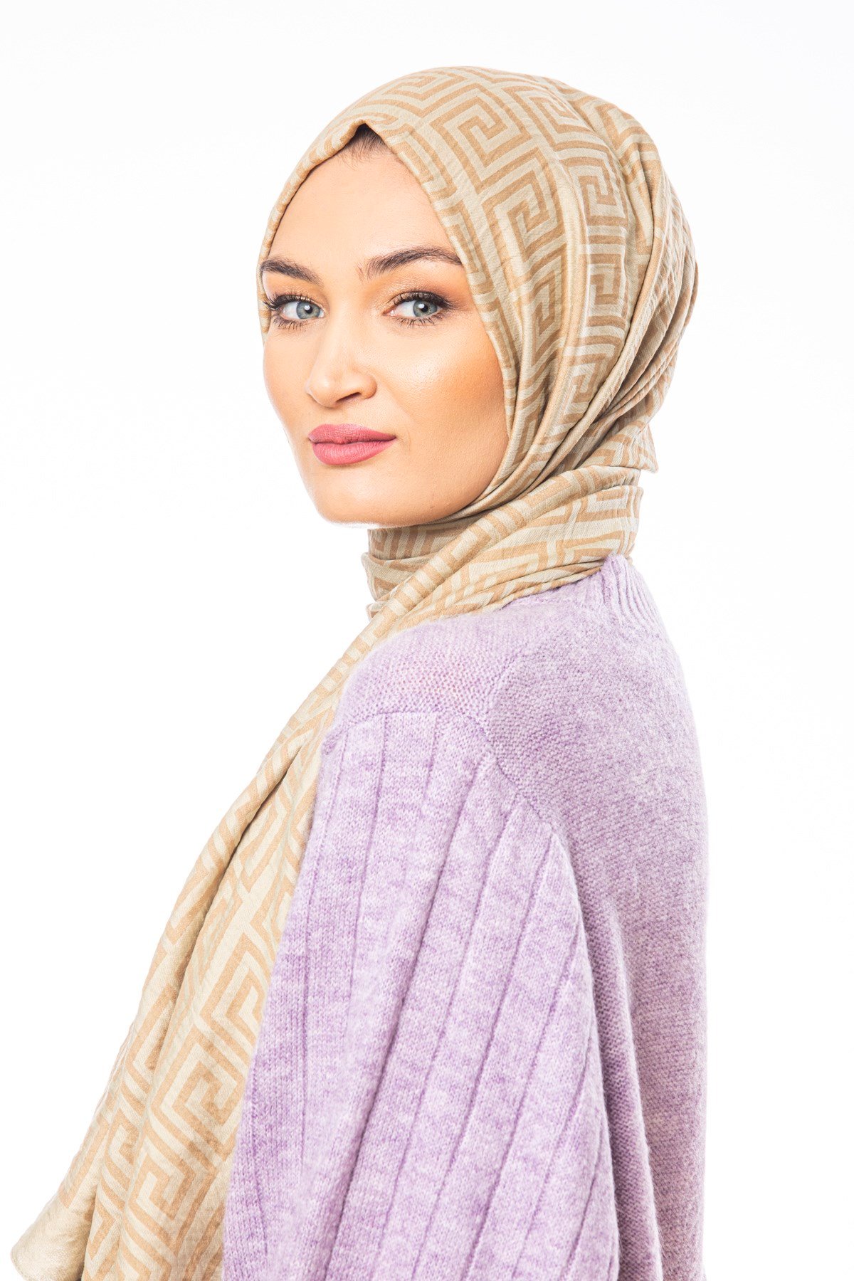 JAKARLI MODAL ŞALJakar Dokuma Desen Jakarlı Modal Seri Şal Askısı ile Birlikte 75x200 cm