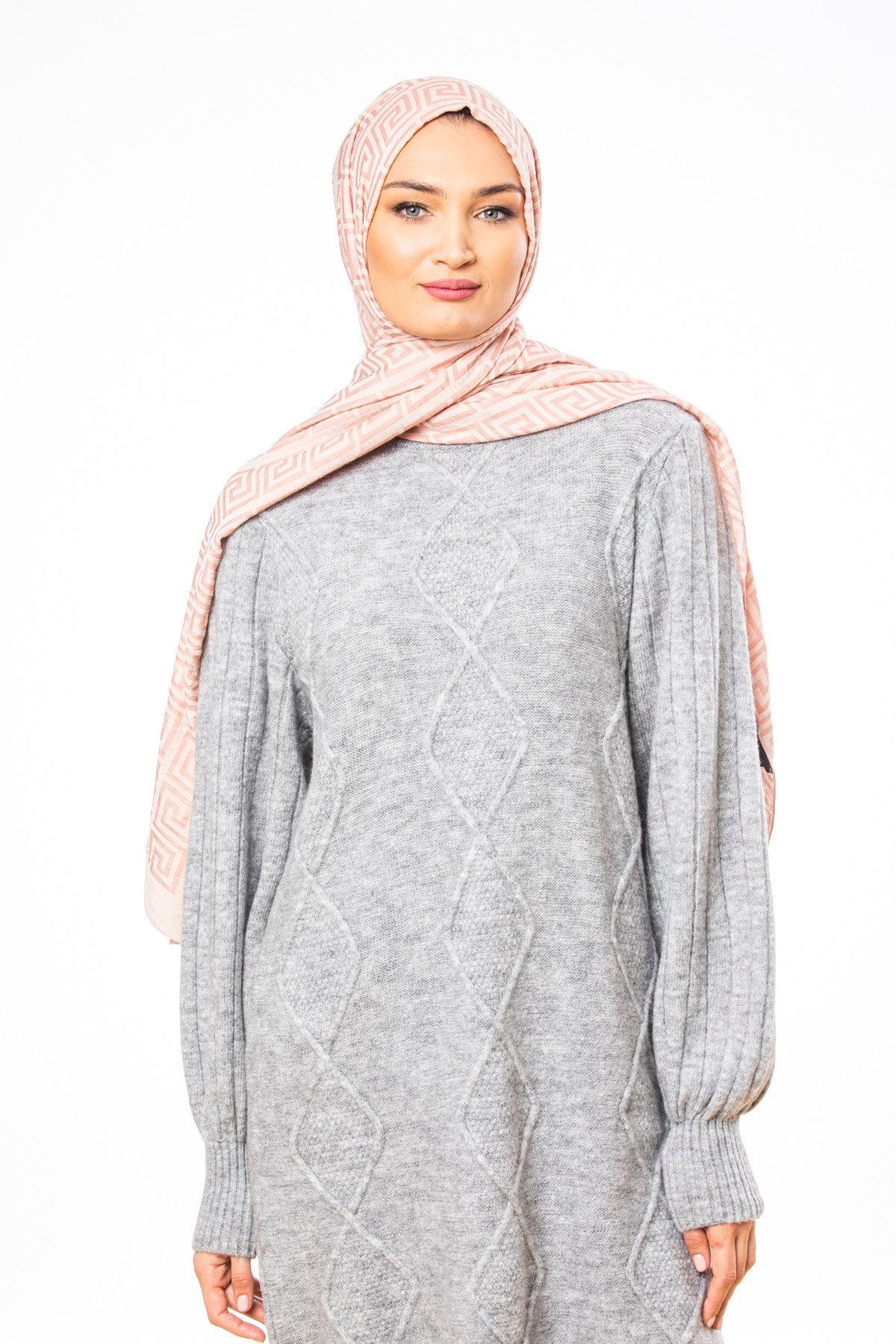 JAKARLI MODAL ŞALJakar Dokuma Desen Jakarlı Modal Seri Şal Askısı ile Birlikte 75x200 cm