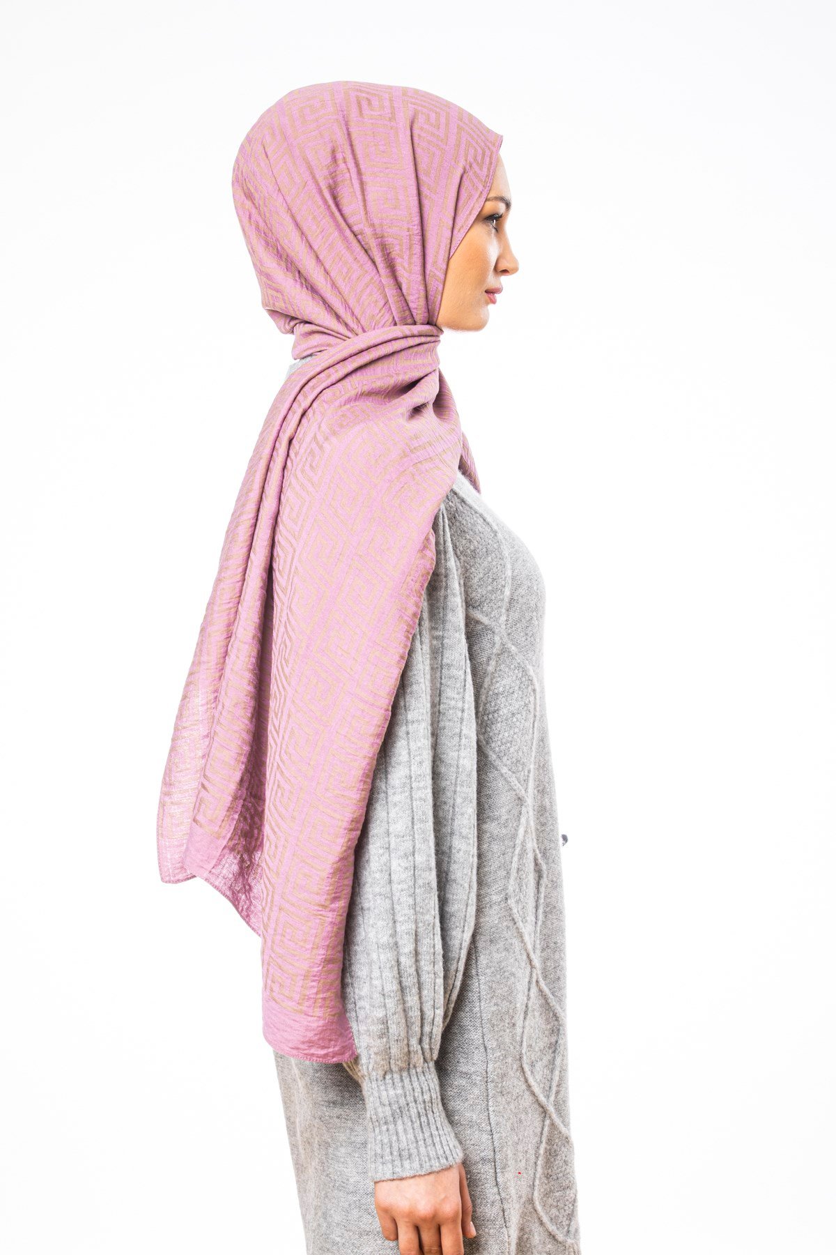 JAKARLI MODAL ŞALJakar Dokuma Desen Jakarlı Modal Seri Şal Askısı ile Birlikte 75x200 cm
