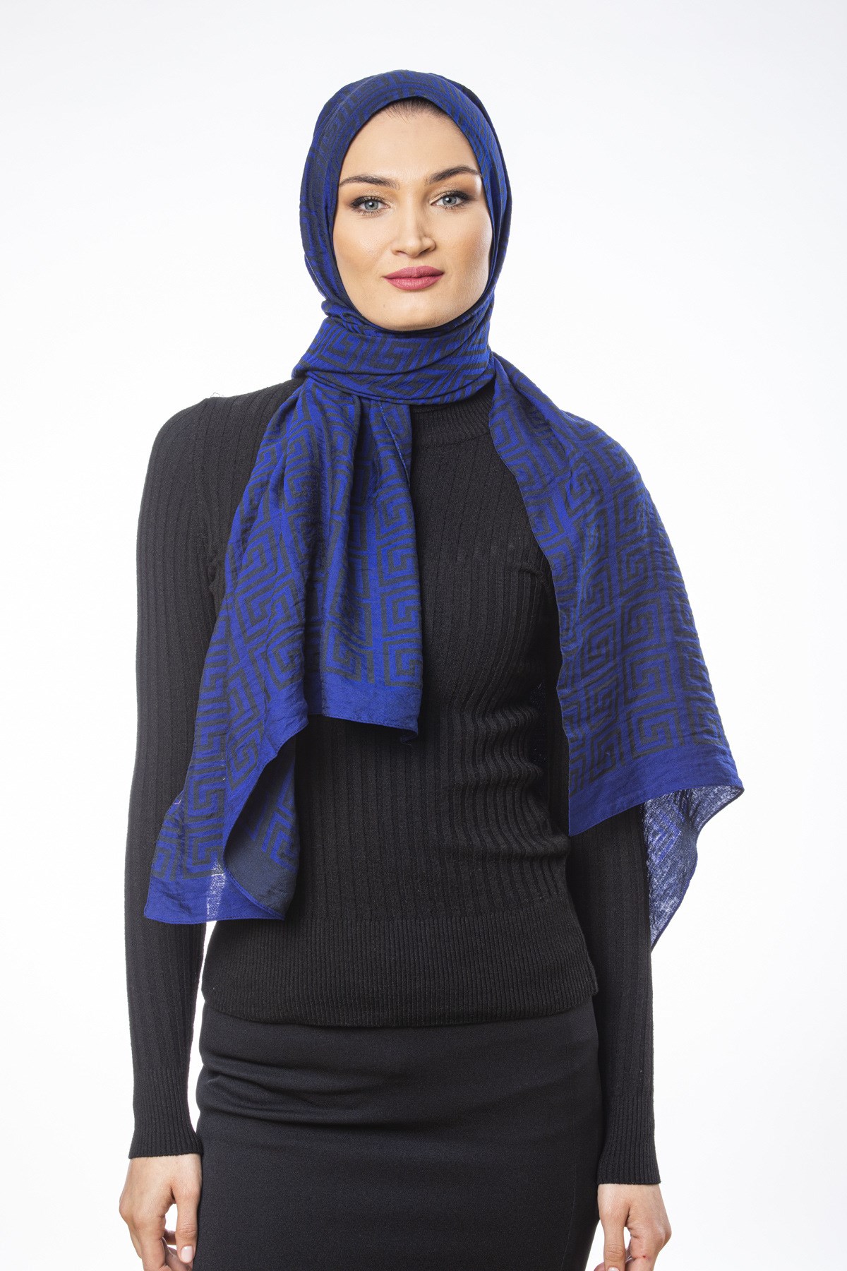 JAKARLI MODAL ŞALJakar Dokuma Desen Jakarlı Modal Seri Şal Askısı ile Birlikte 75x200 cm