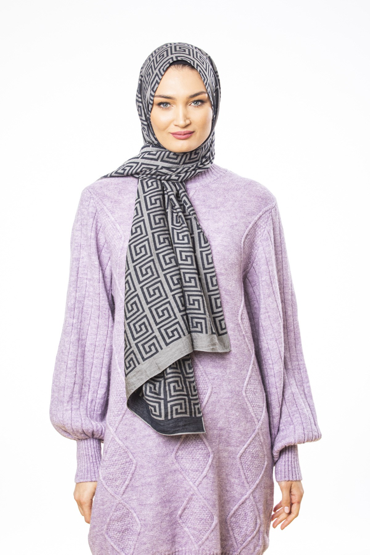 JAKARLI MODAL ŞALJakar Dokuma Desen Jakarlı Modal Seri Şal Askısı ile Birlikte 75x200 cm