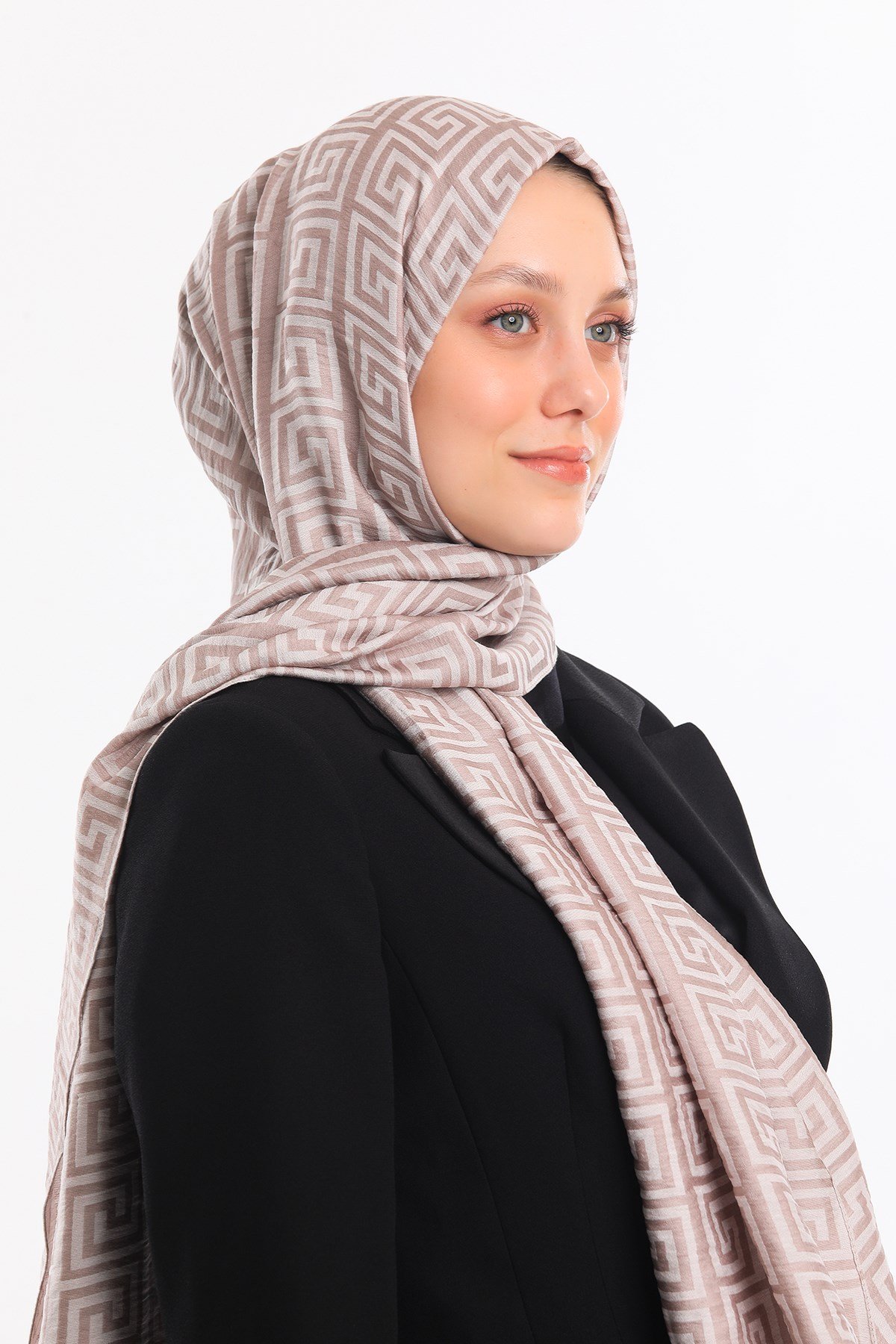 JAKARLI MODAL ŞALJakar Dokuma Desen Jakarlı Modal Seri Şal Askısı ile Birlikte 75x200 cm