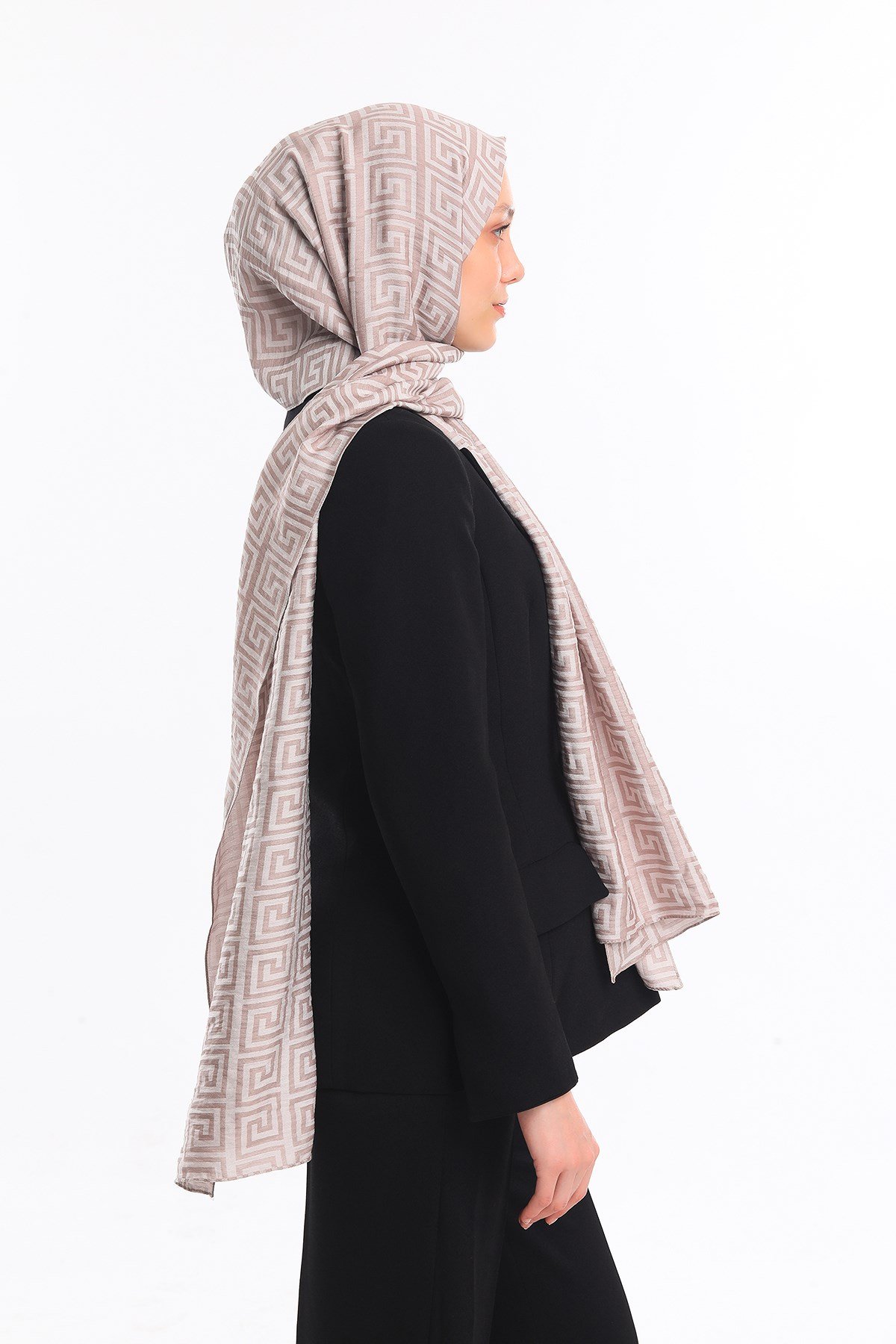 JAKARLI MODAL ŞALJakar Dokuma Desen Jakarlı Modal Seri Şal Askısı ile Birlikte 75x200 cm