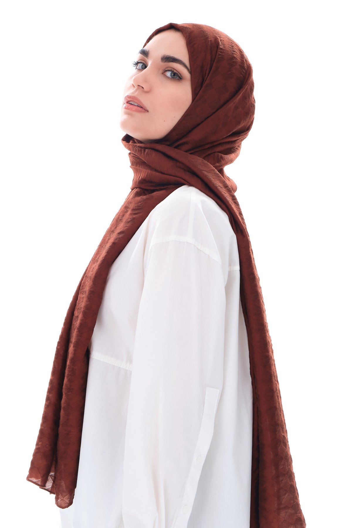 ŞALBaklava Desen Jakar Elegante Seri Viscon Şal Askısı ile Birlikte 75x200