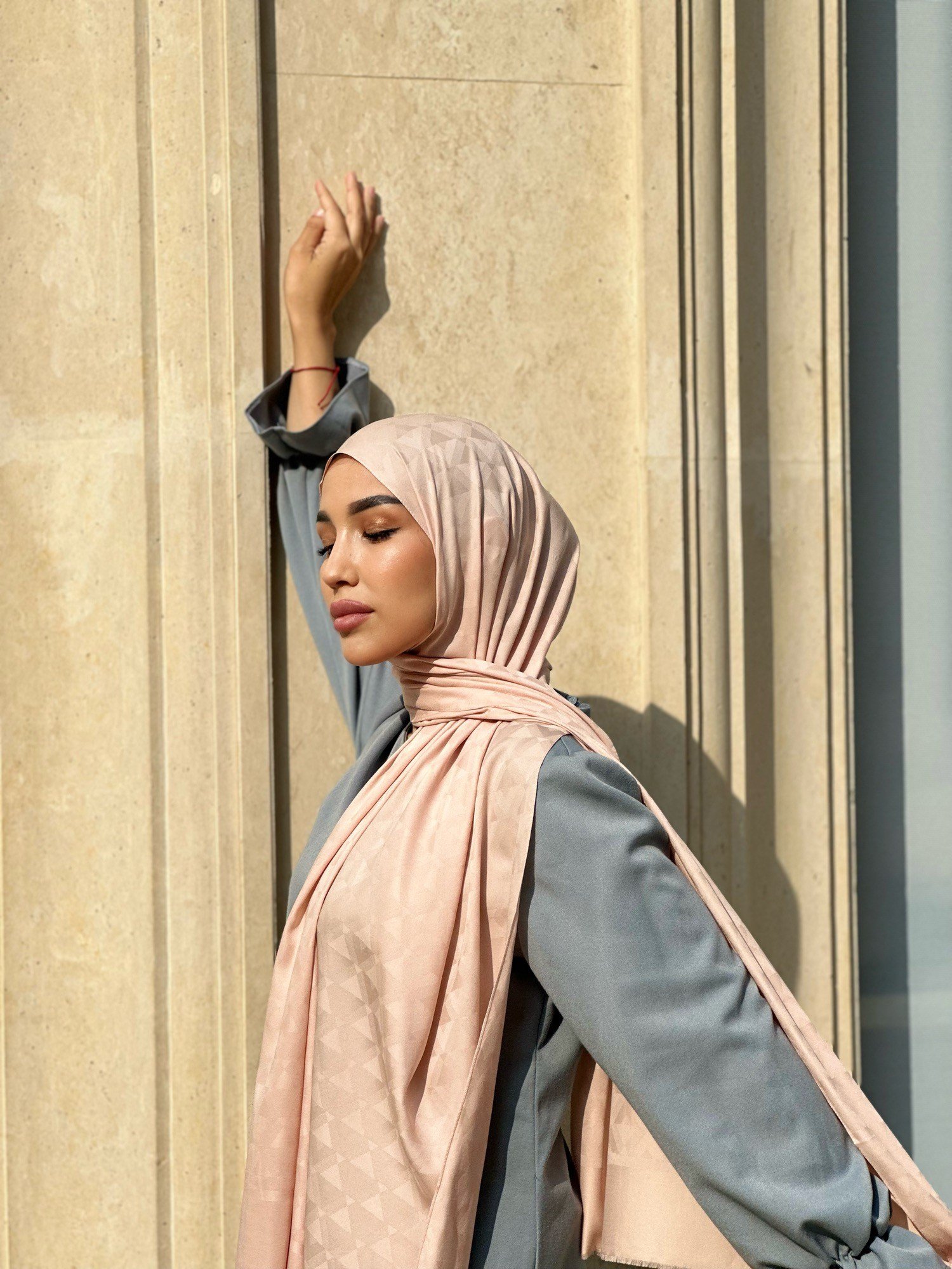 ShawlFrance Jakar Seri Şal Askısı ile Birlikte 70x180 cm