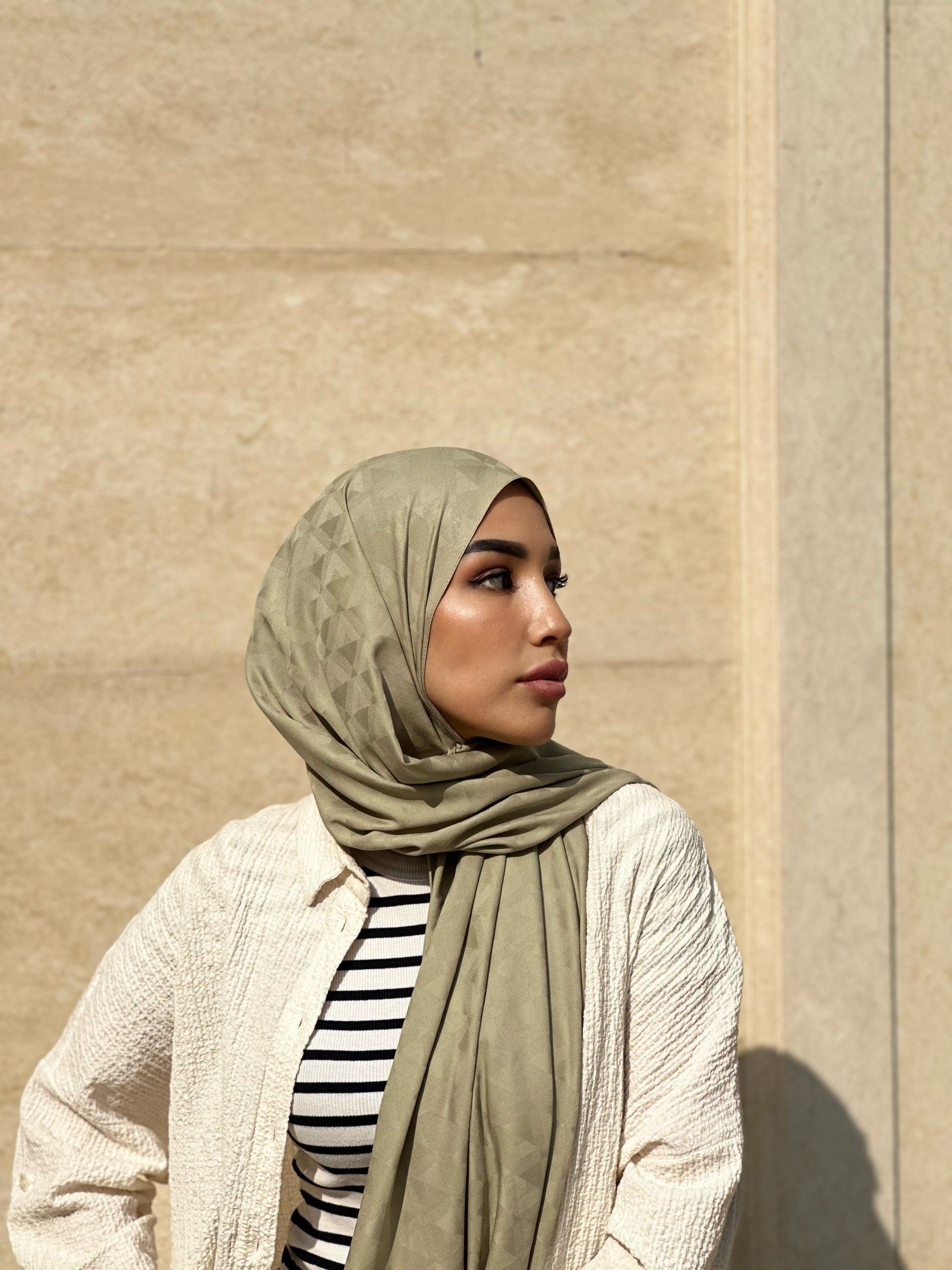 ShawlFrance Jakar Seri Şal Askısı ile Birlikte 70x180 cm