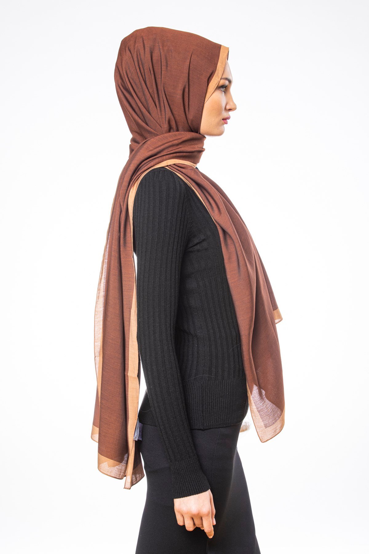 JAKARLI MODAL ŞALDüz Desen Modal Seri Şal Askısı ile Birlikte 75x200 cm