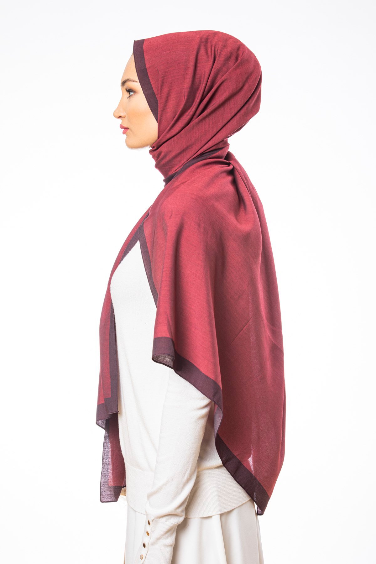 JAKARLI MODAL ŞALDüz Desen Modal Seri Şal Askısı ile Birlikte 75x200 cm
